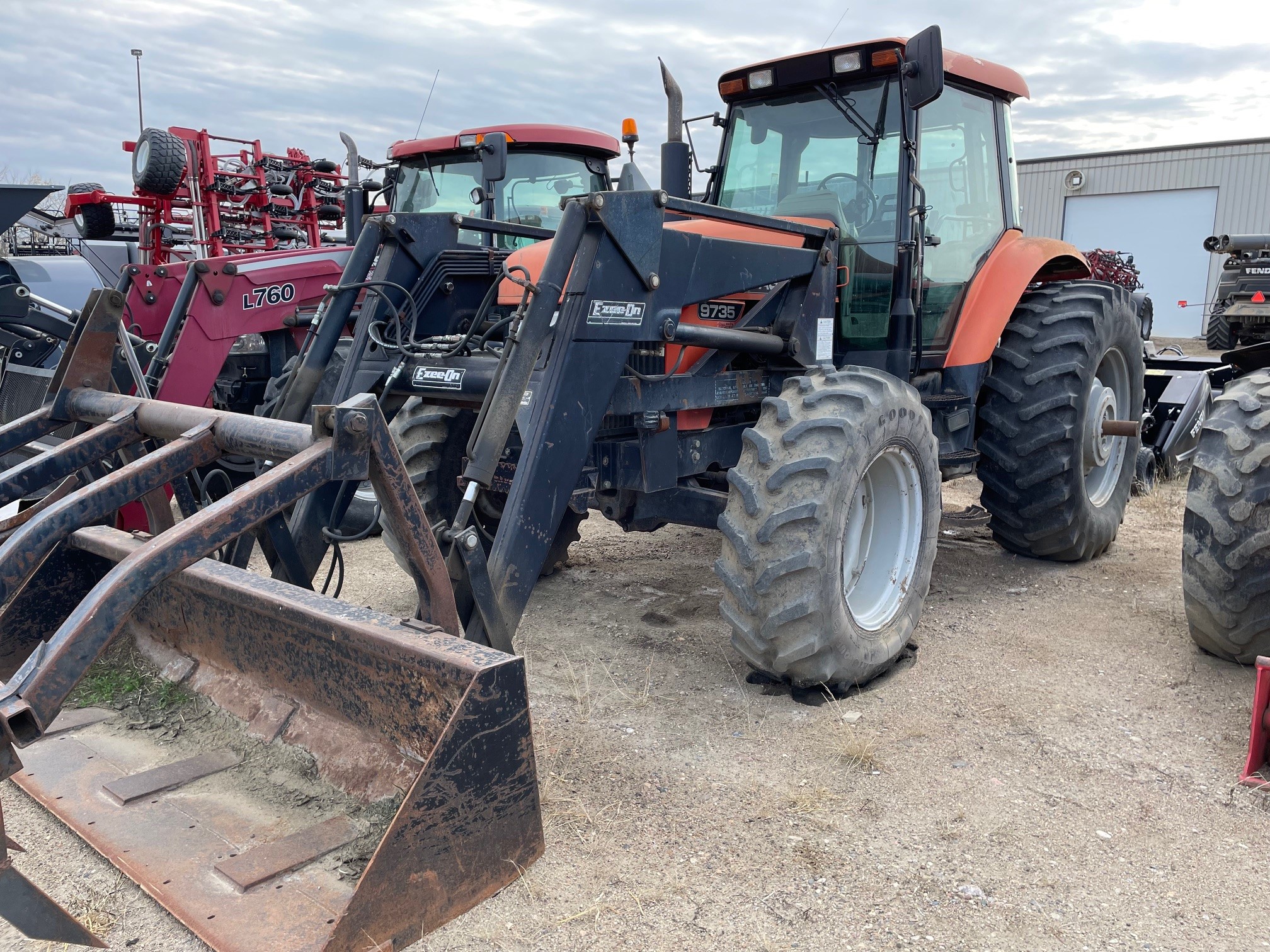 1998 AGCO Allis 9735 Tractor