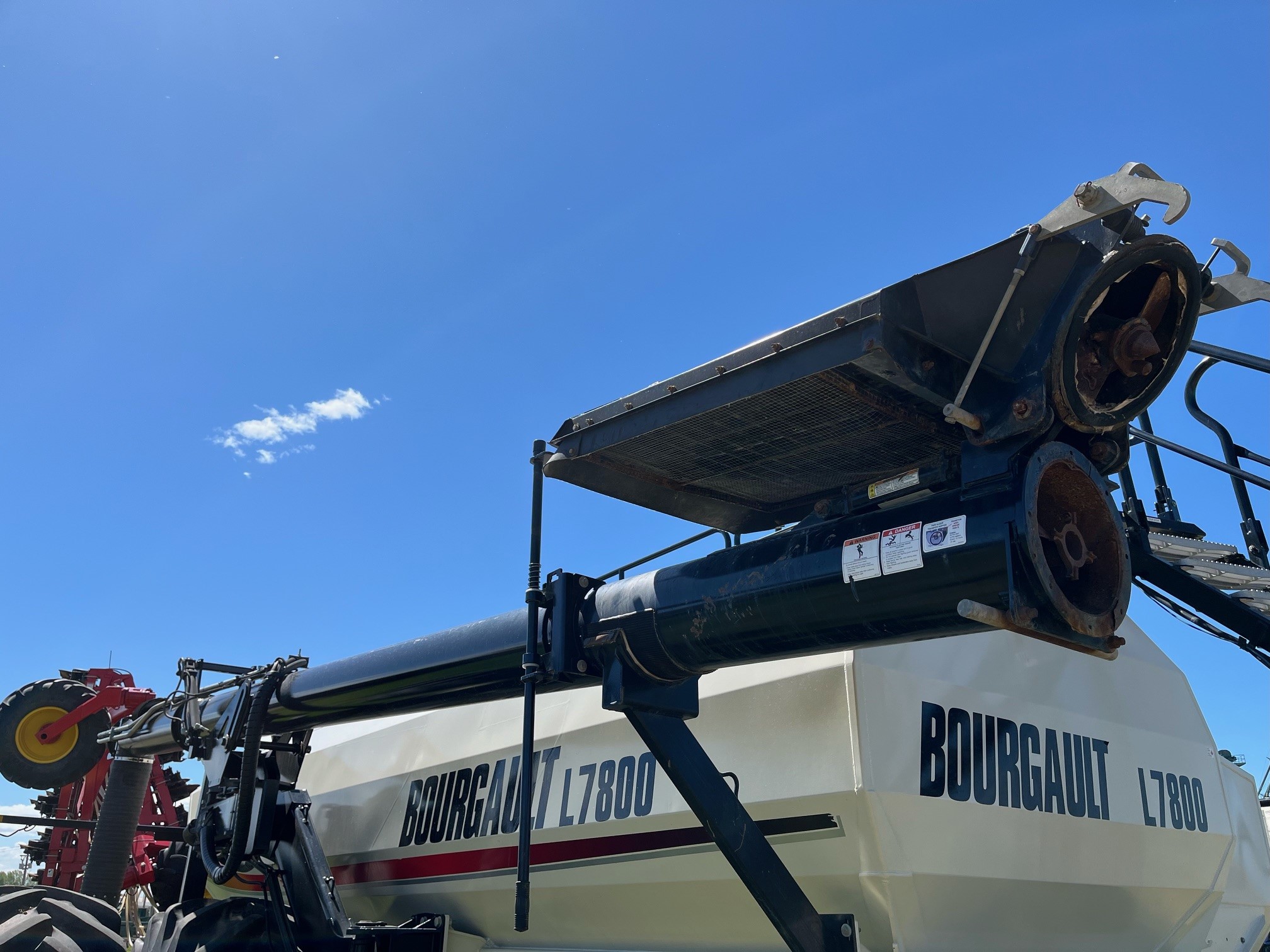 2016 Bourgault L-7800 Air Tank/Cart