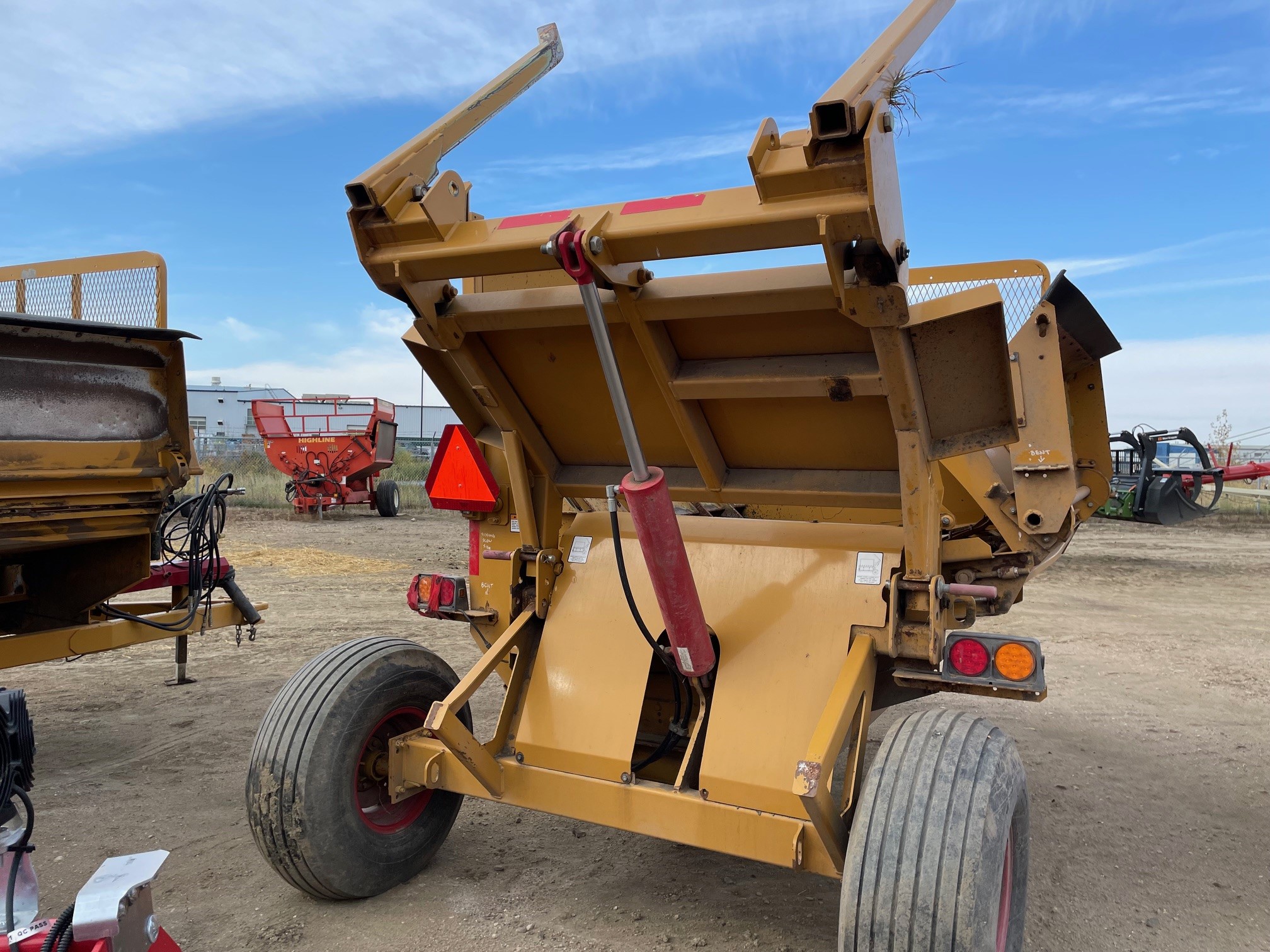 2015 Haybuster 2660 Bale Processor