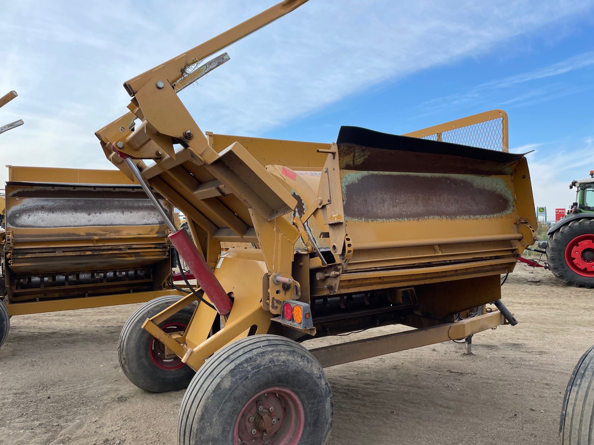 2015 Haybuster 2660 Bale Processor