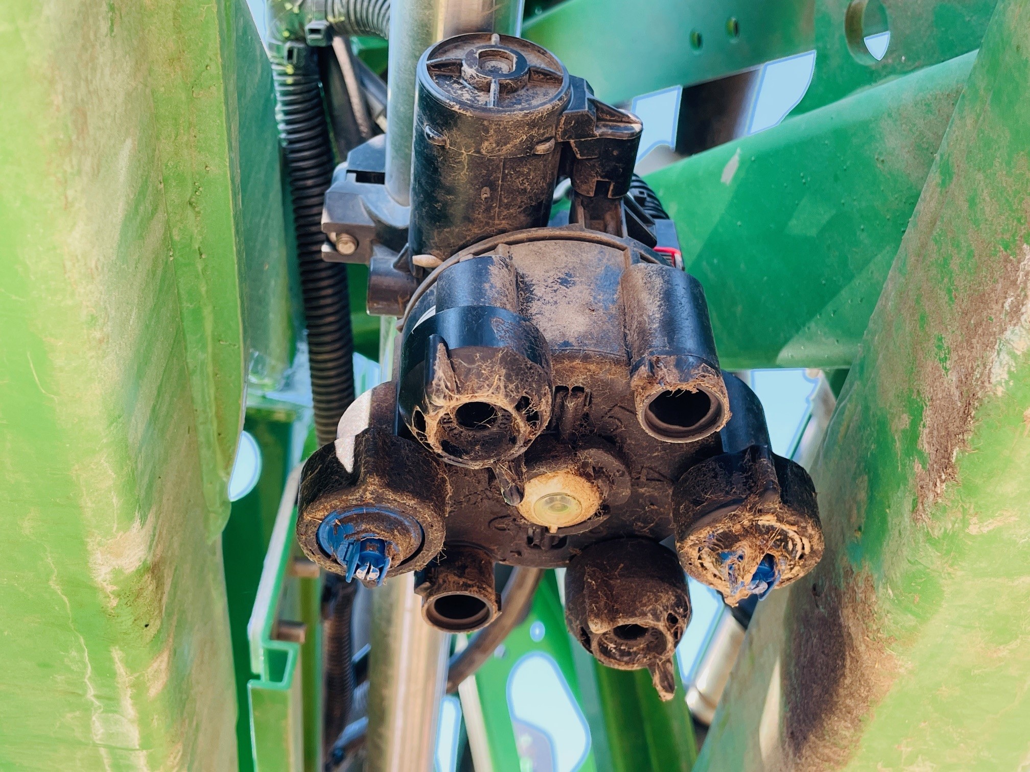 2019 John Deere R4044 Sprayer