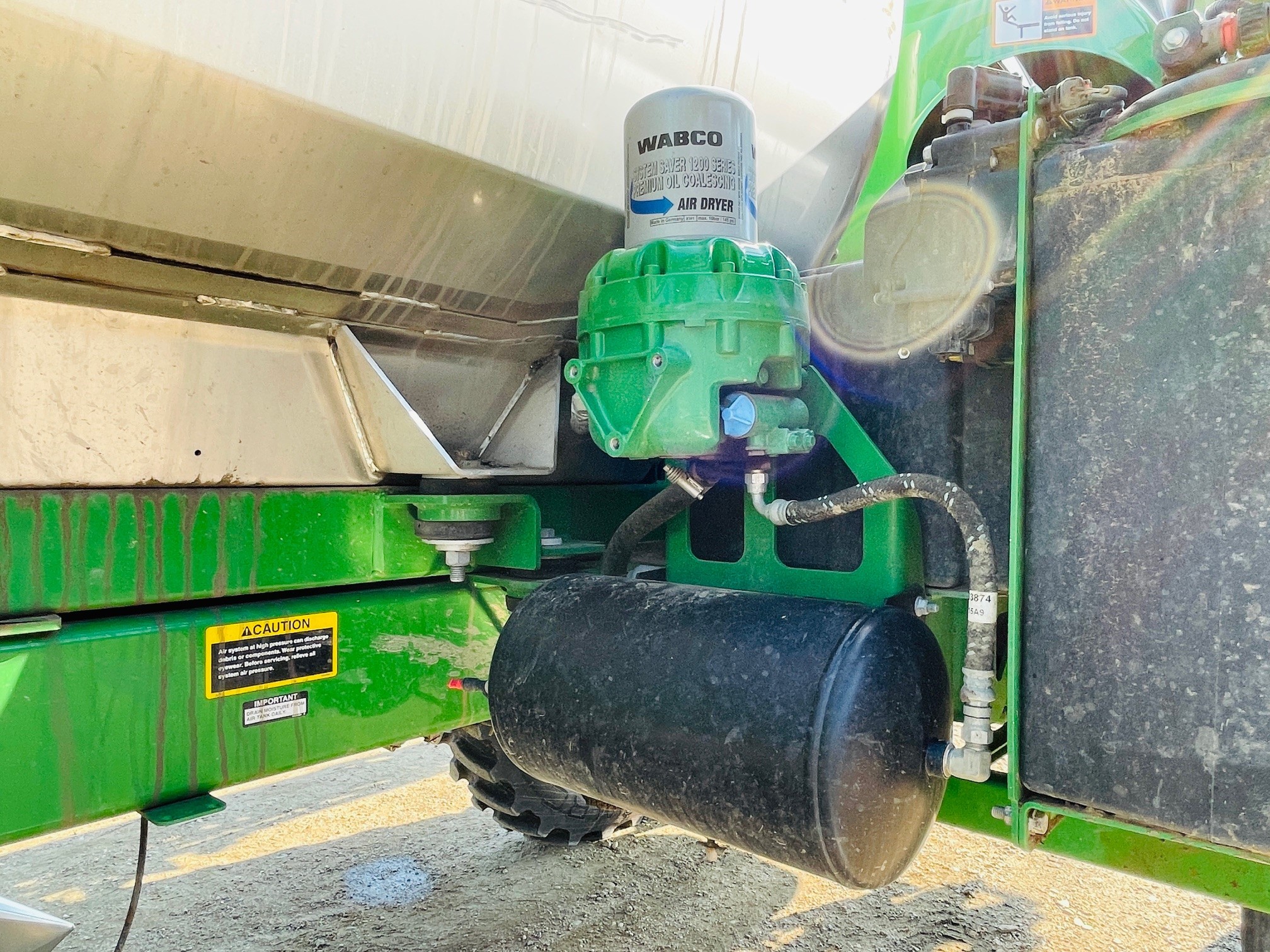 2019 John Deere R4044 Sprayer