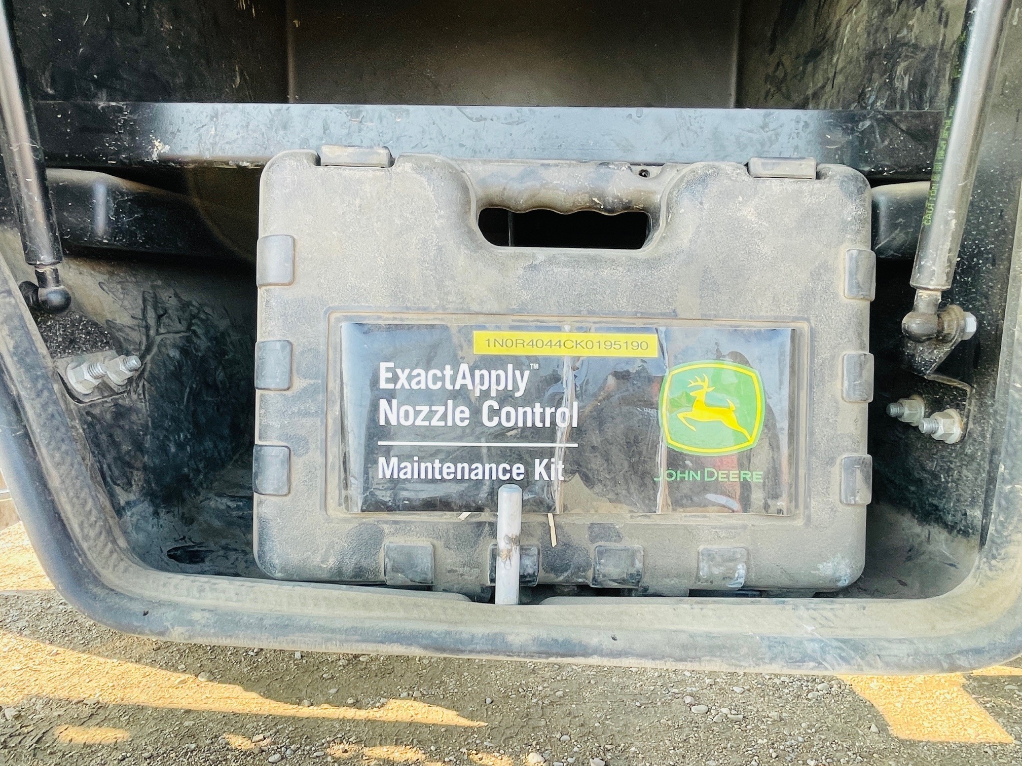 2019 John Deere R4044 Sprayer