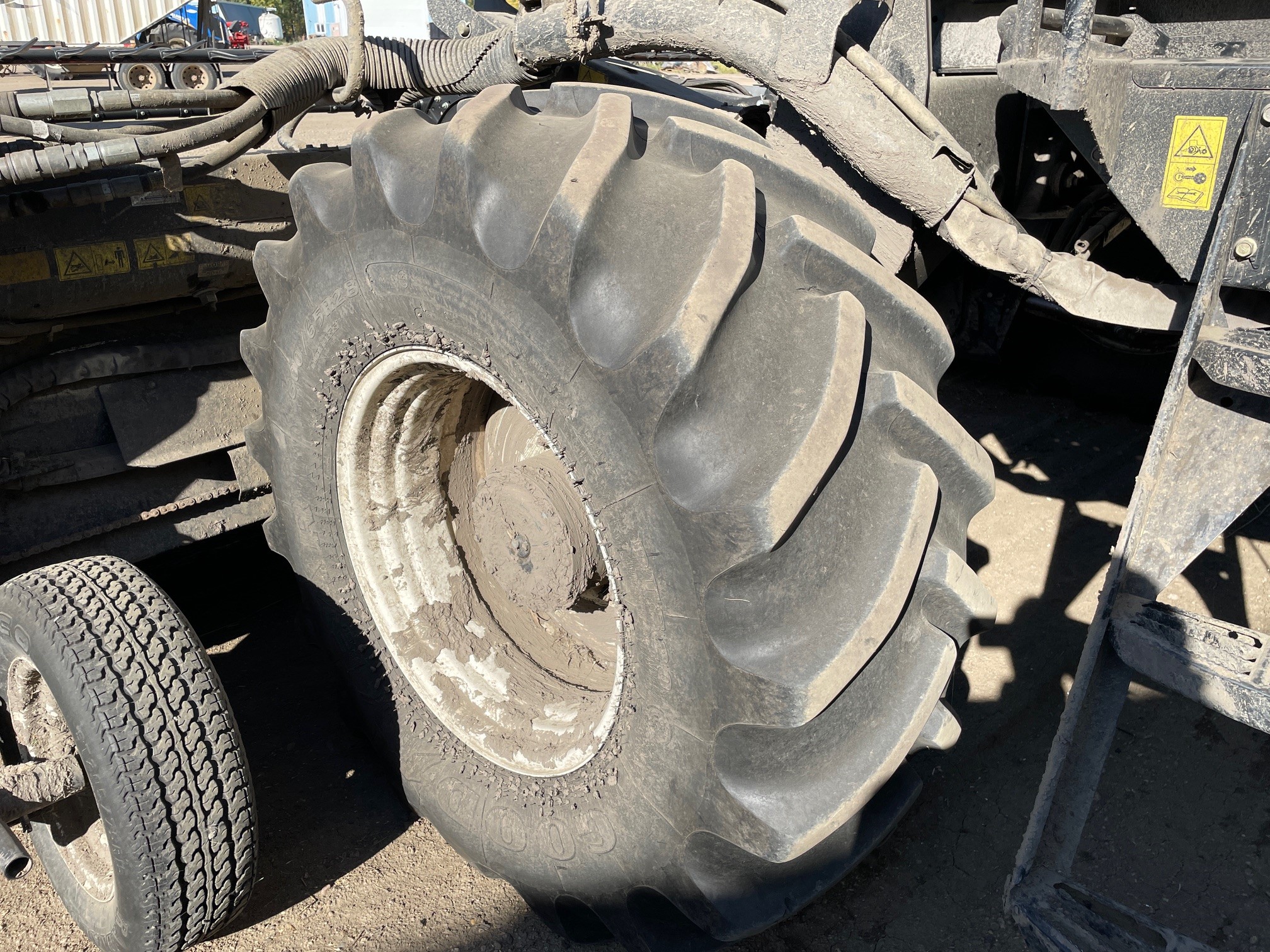 2014 MacDon M155 Swather