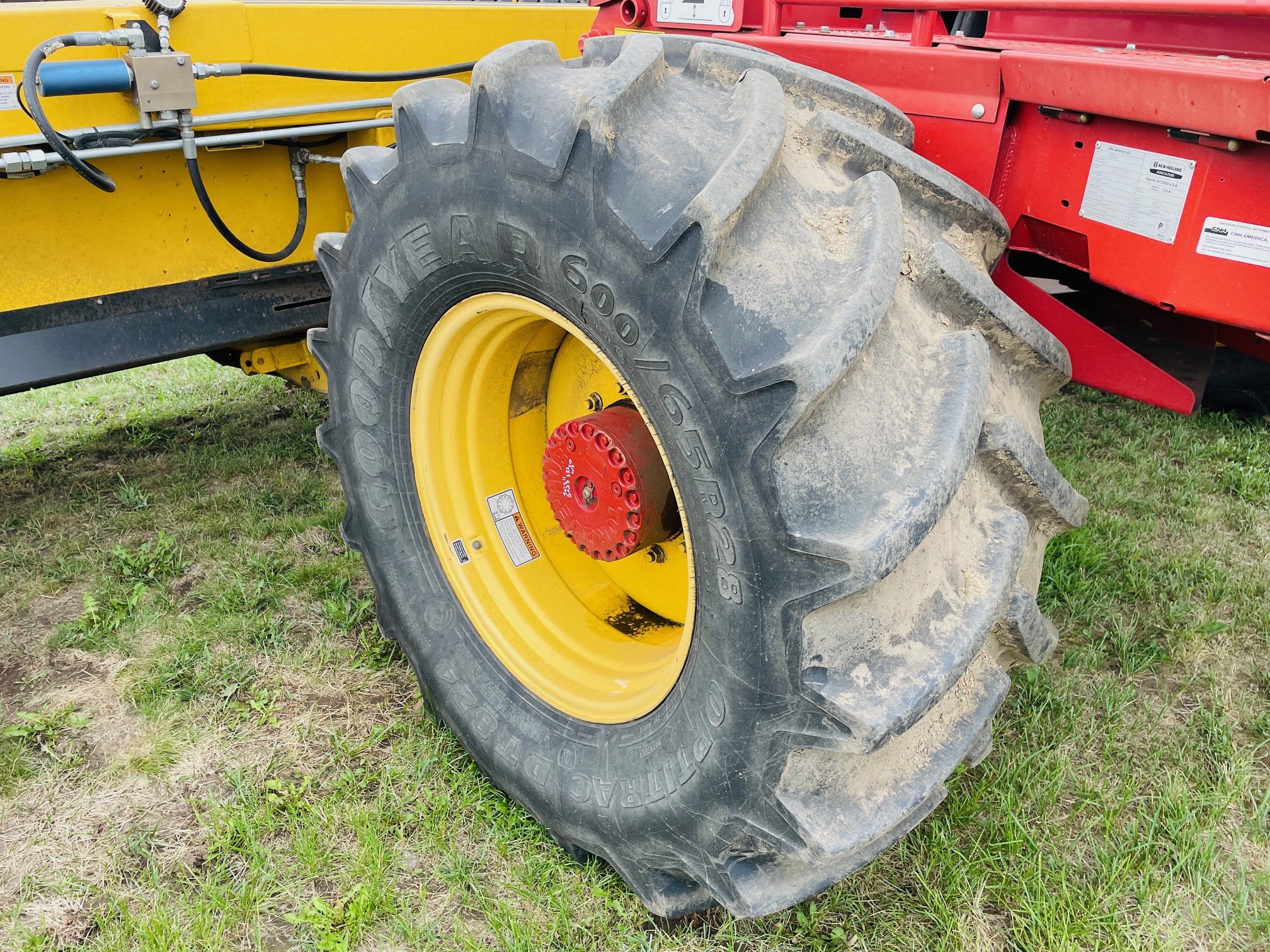 2013 New Holland H8040 Swather