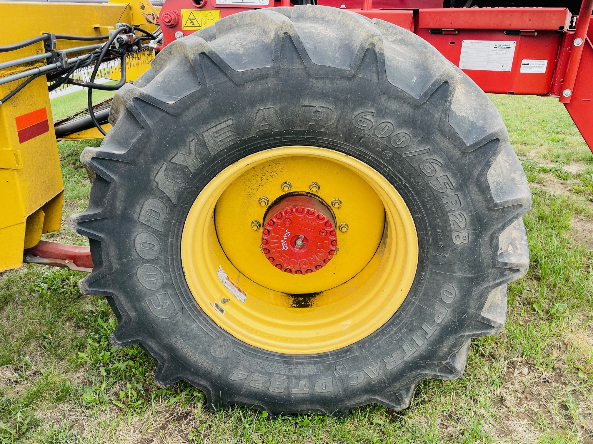 2013 New Holland H8040 Swather