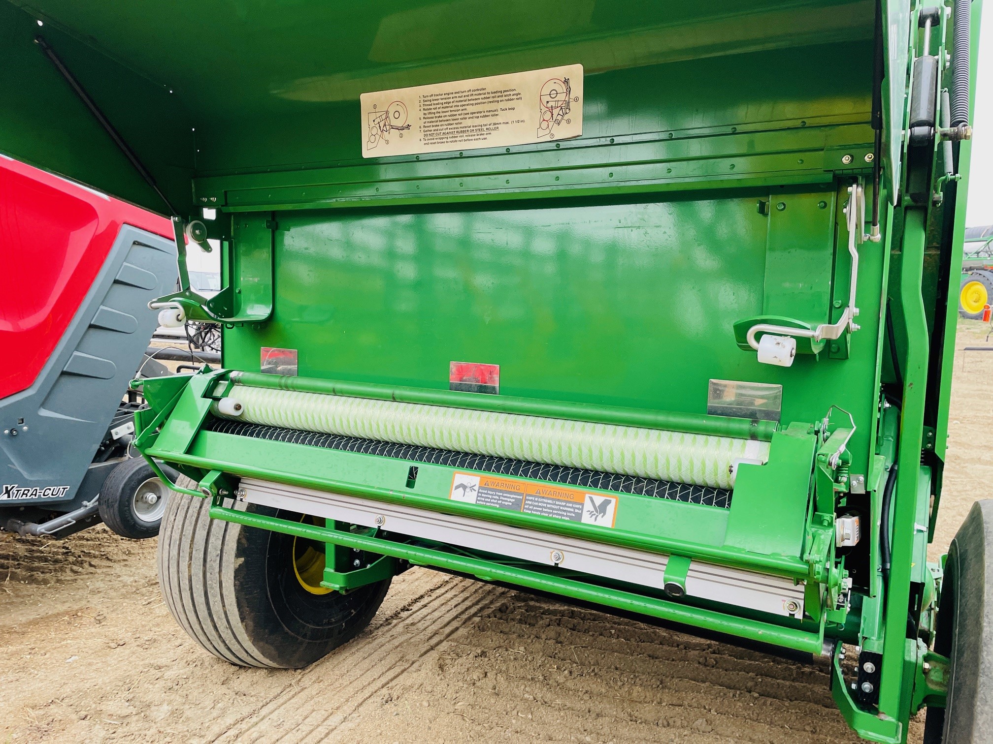 2015 John Deere 569 Baler/Round