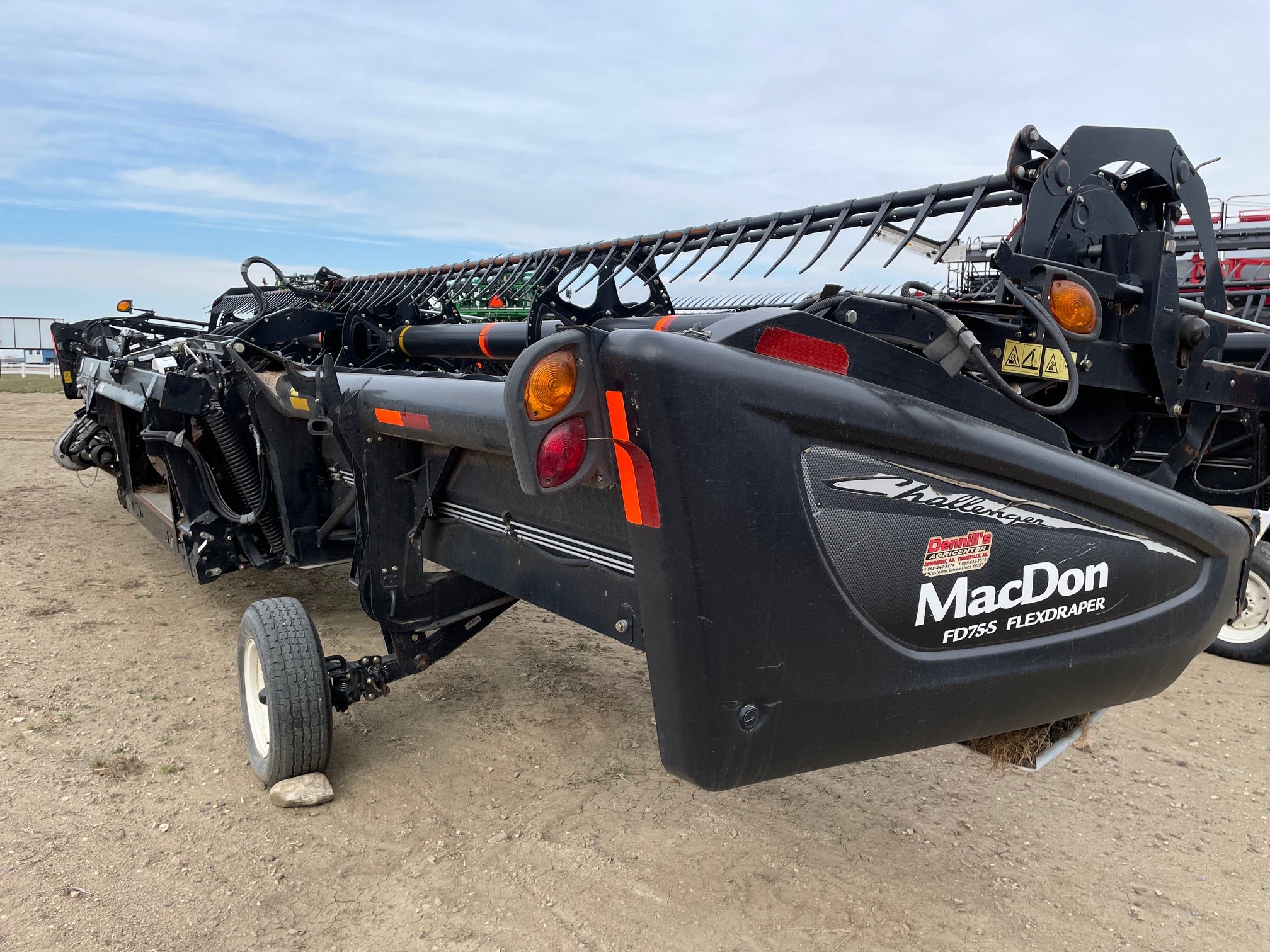 2015 MacDon FD75 Header Draper Flex