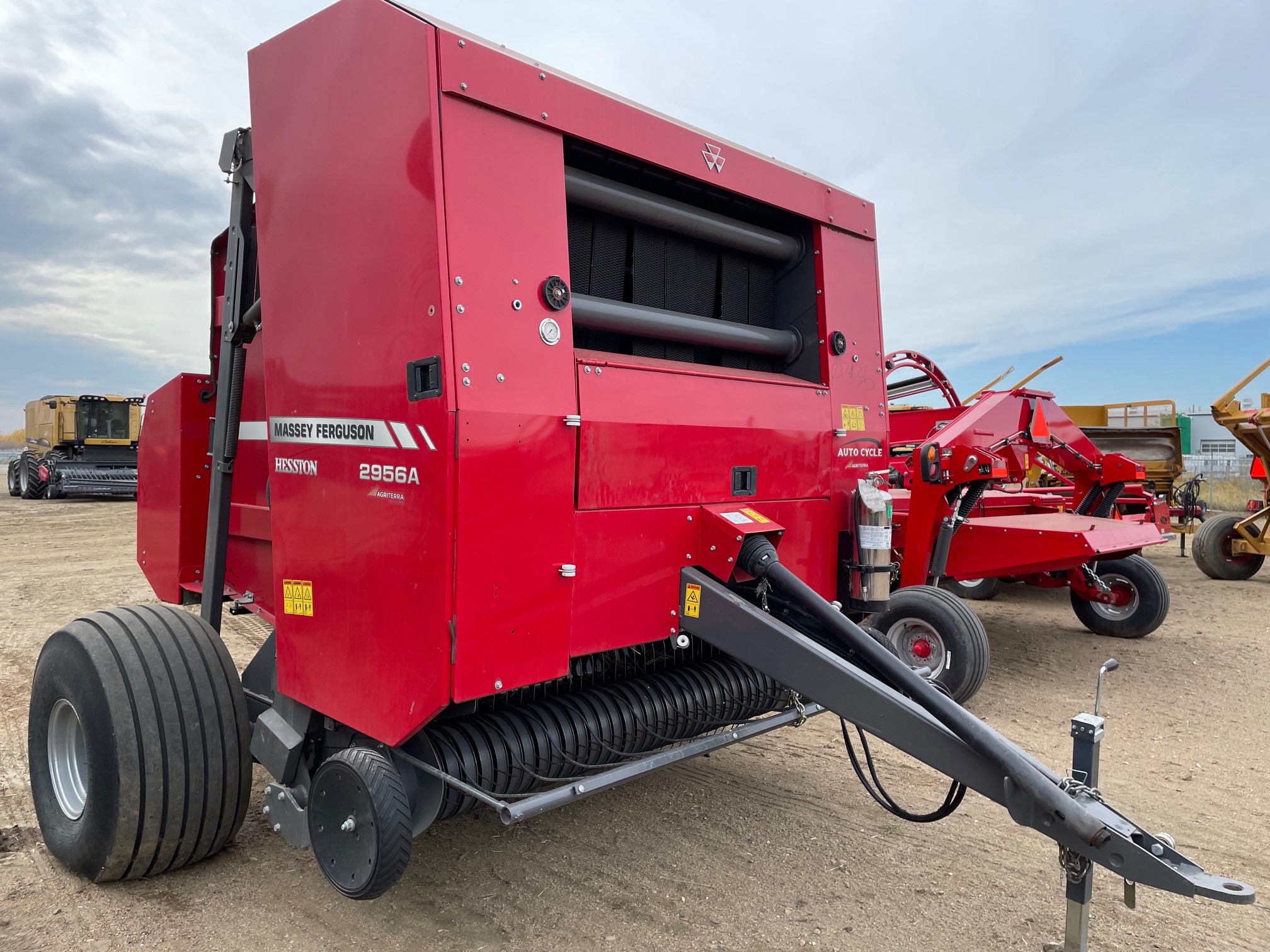 2022 Massey Ferguson 2956A Baler/Round