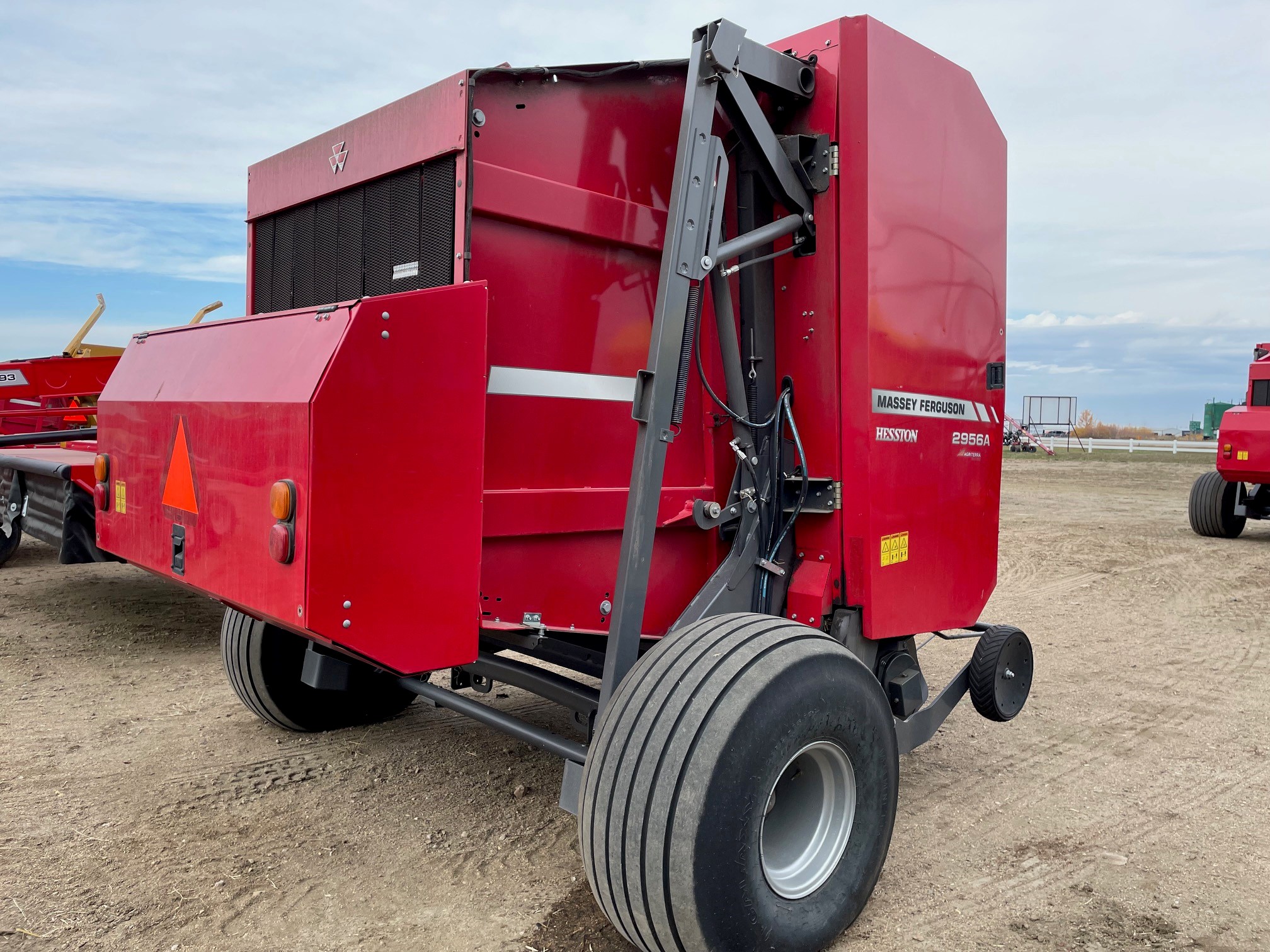 2022 Massey Ferguson 2956A Baler/Round