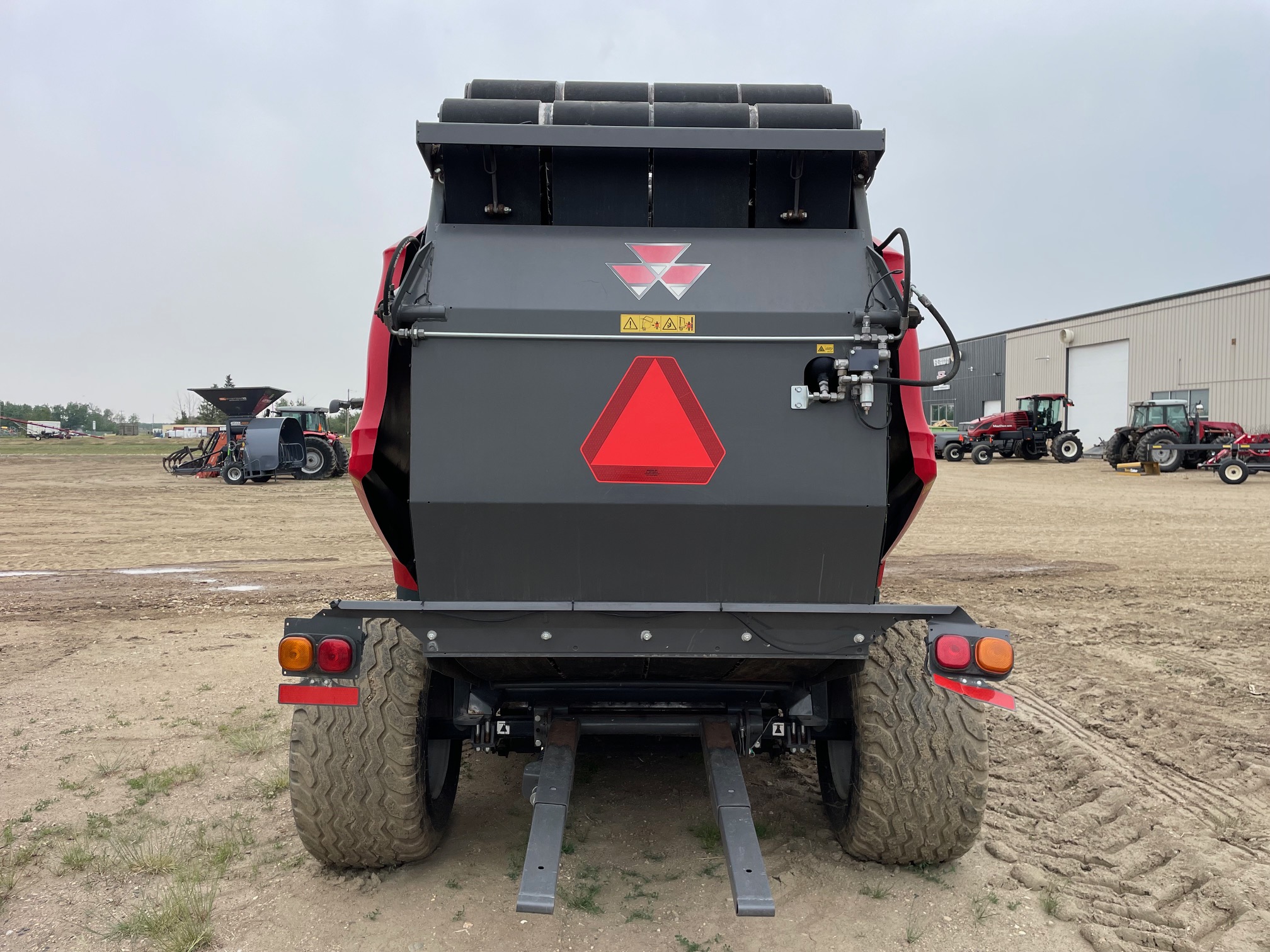 2022 Massey Ferguson 4180V Baler/Round