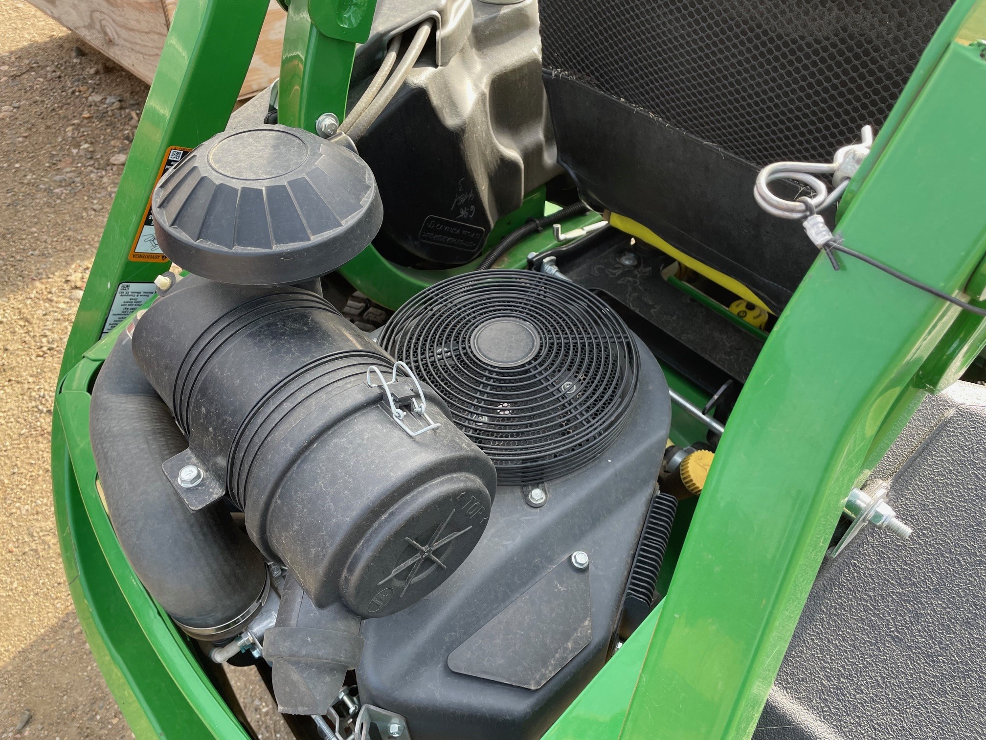 2015 John Deere Z930M Mower/Zero Turn