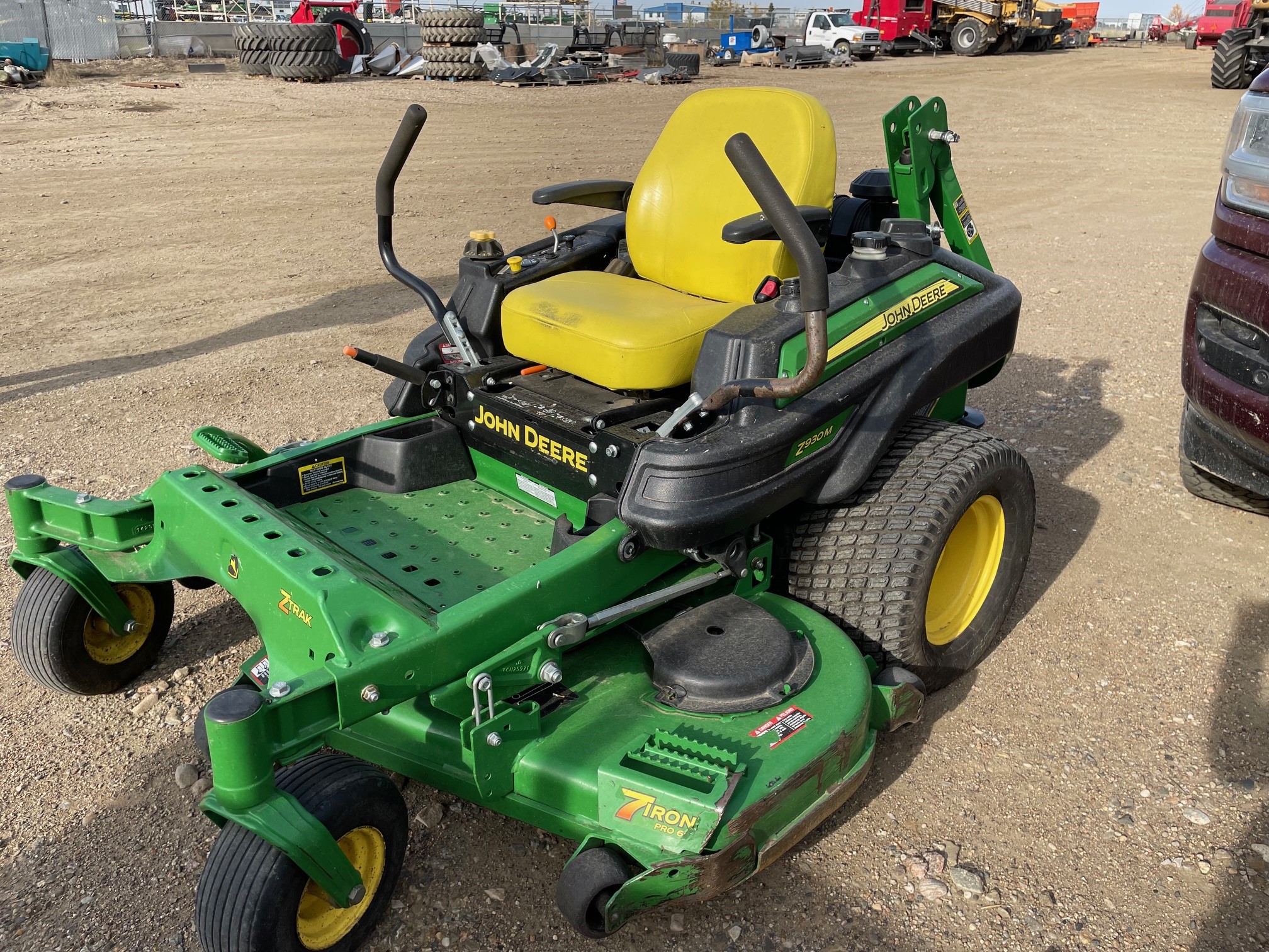 2015 John Deere Z930M Mower/Zero Turn