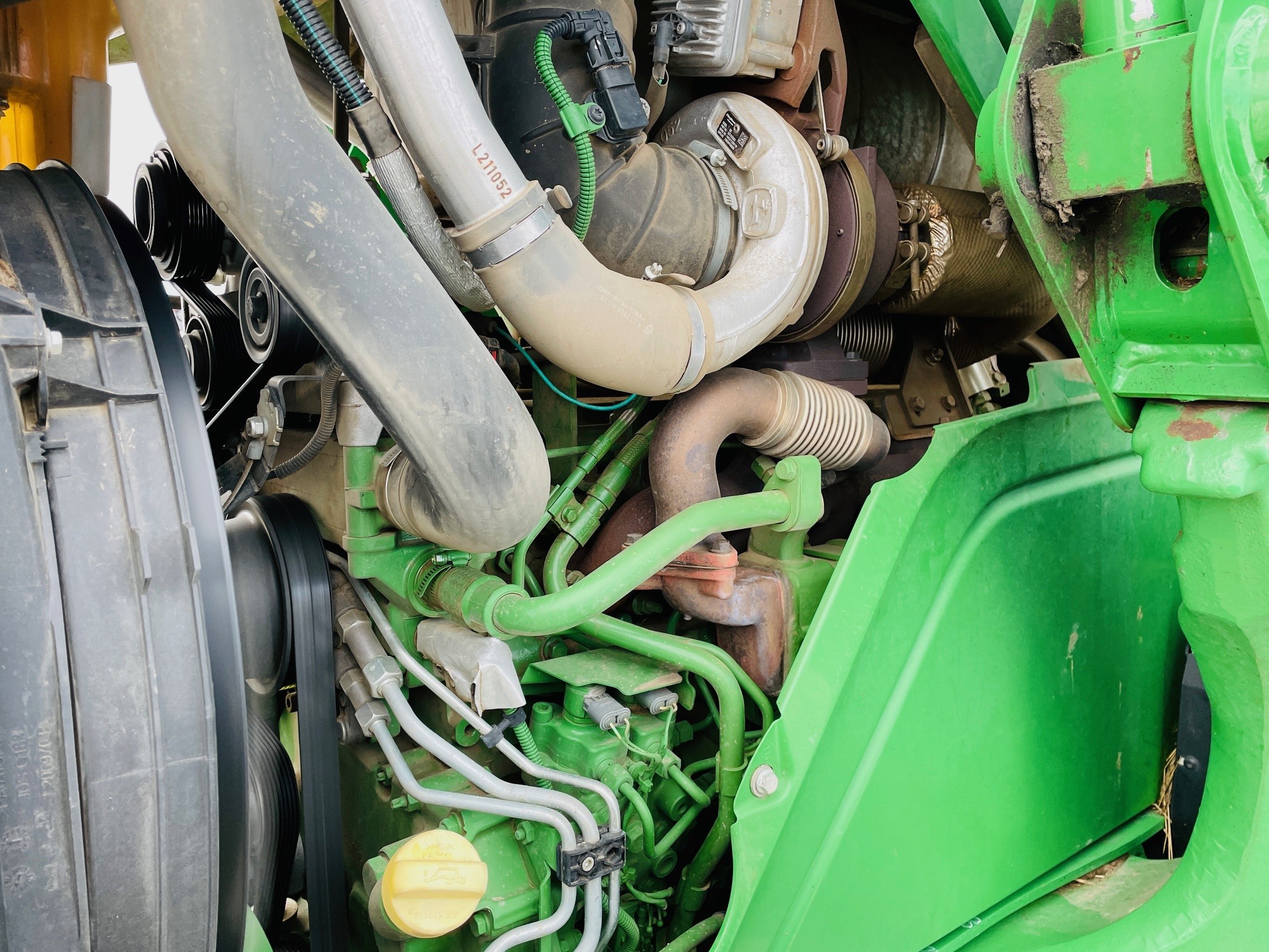 2019 John Deere 6175R Tractor