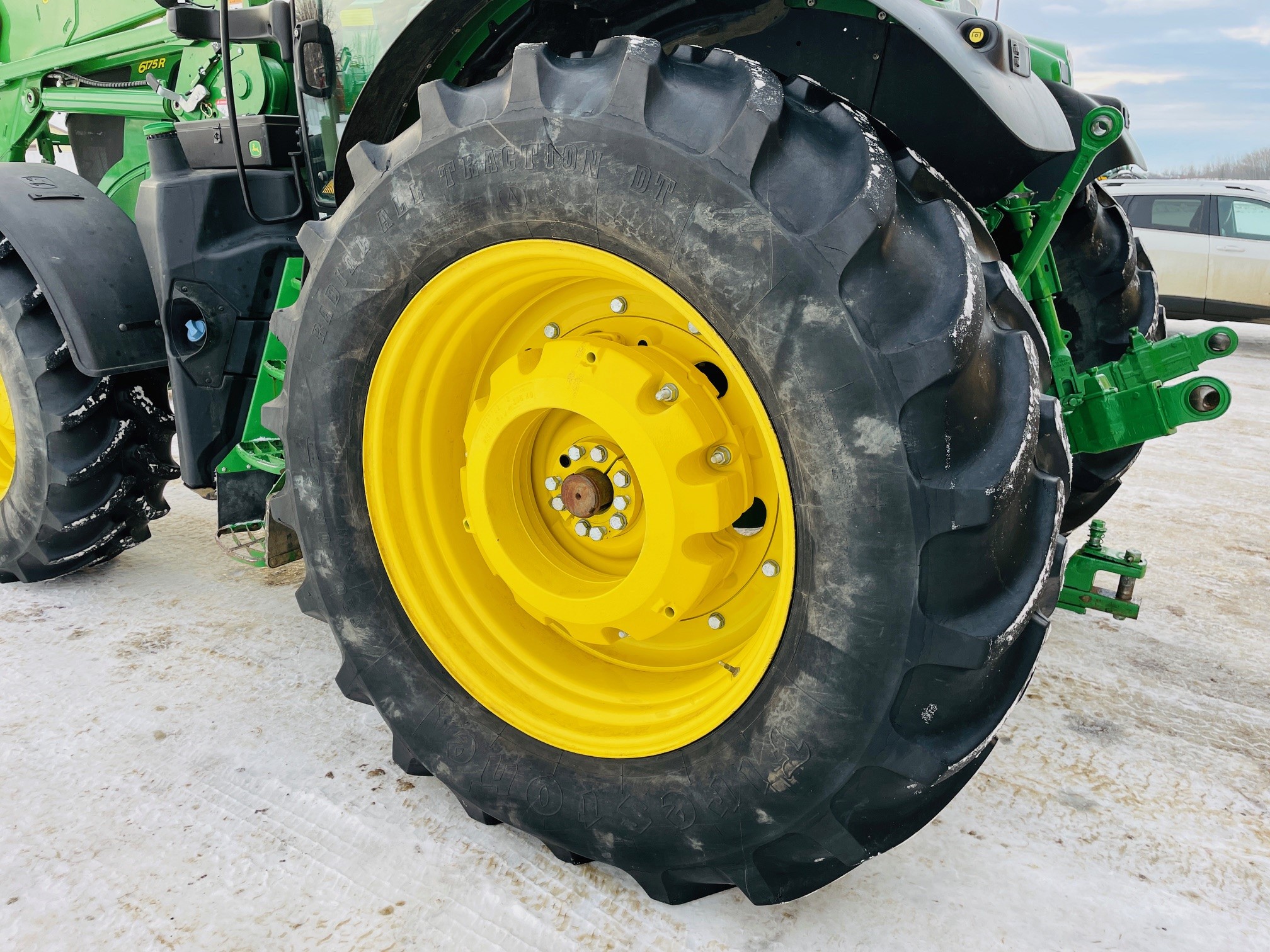 2019 John Deere 6175R Tractor