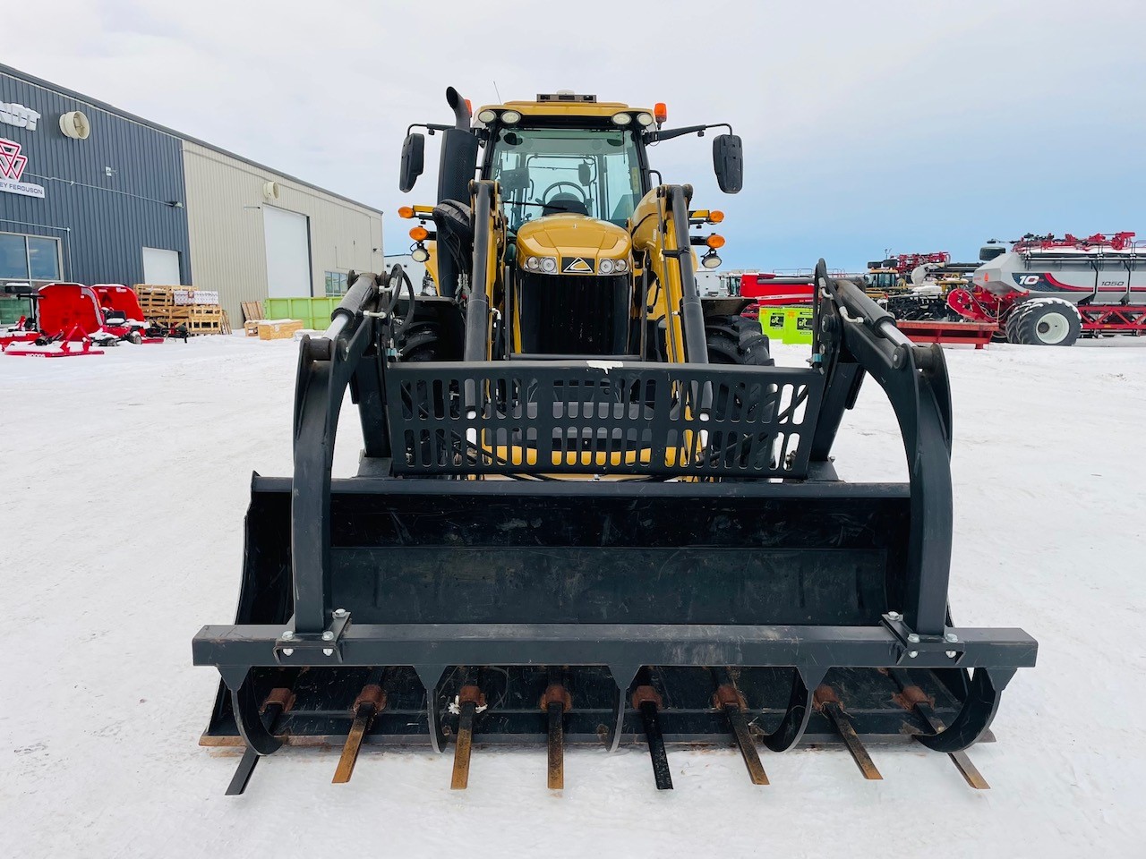 2019 Challenger MT565E Tractor