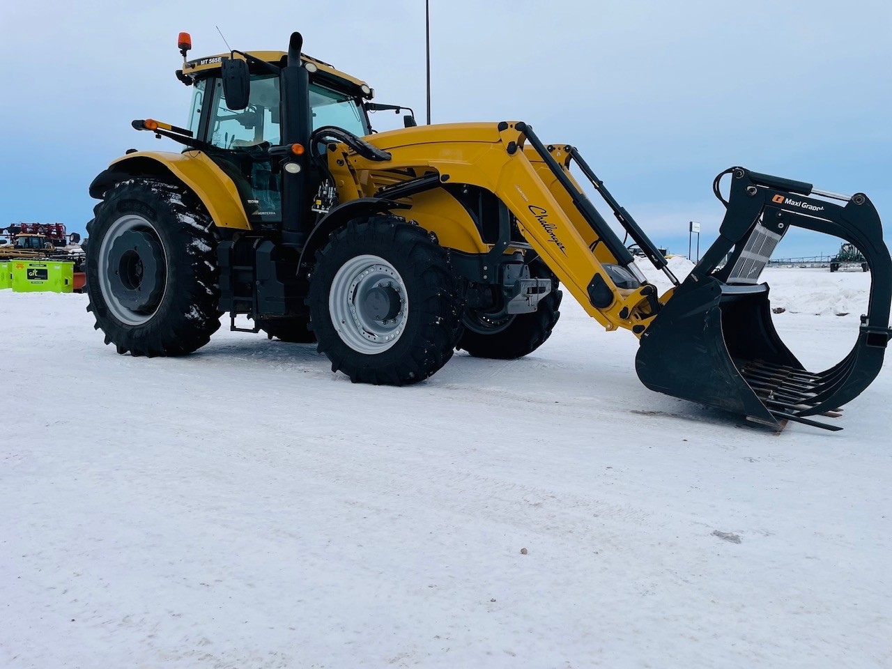 2019 Challenger MT565E Tractor