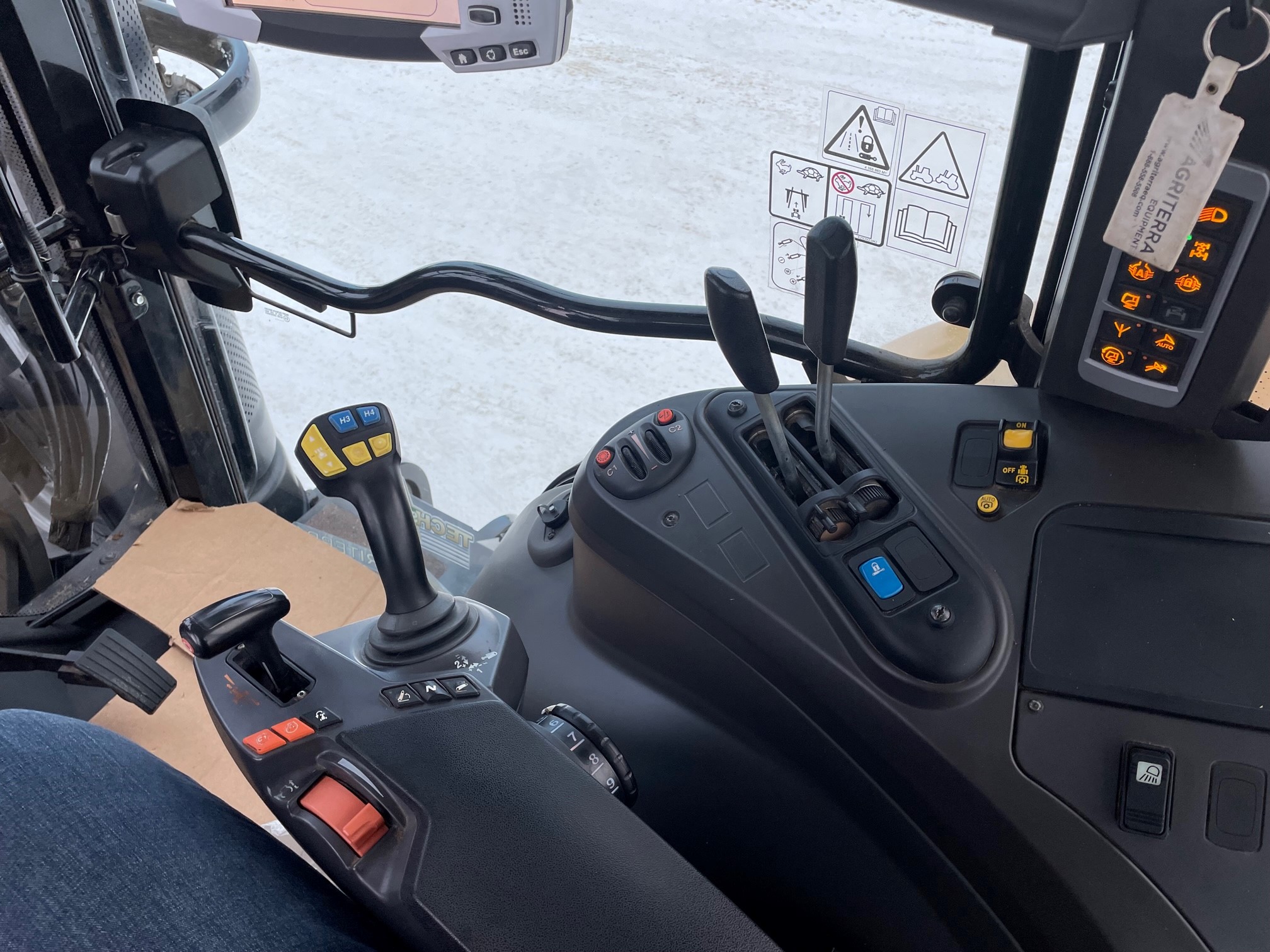 2019 Challenger MT565E Tractor