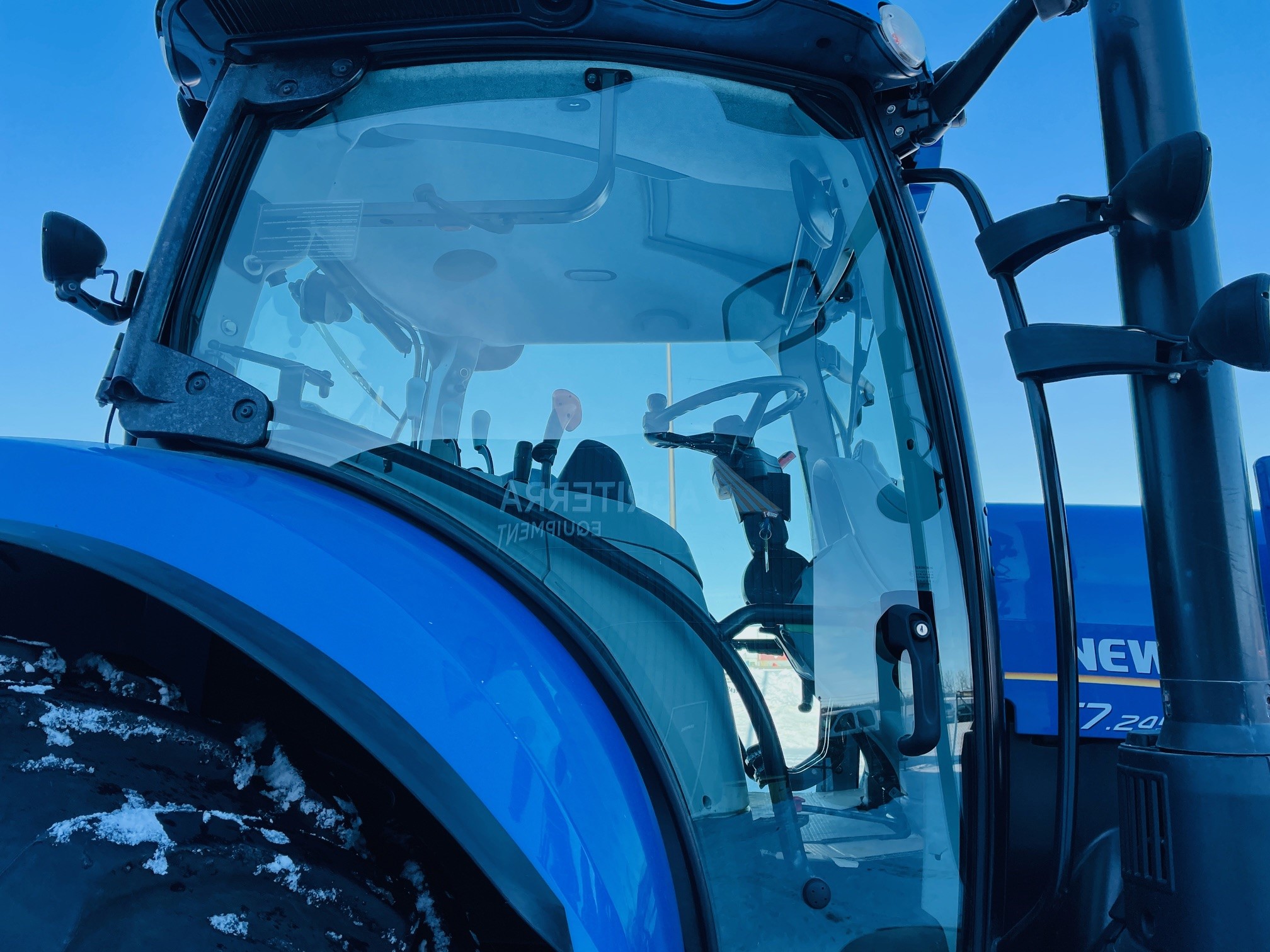 2014 New Holland T7.245 Tractor Loader