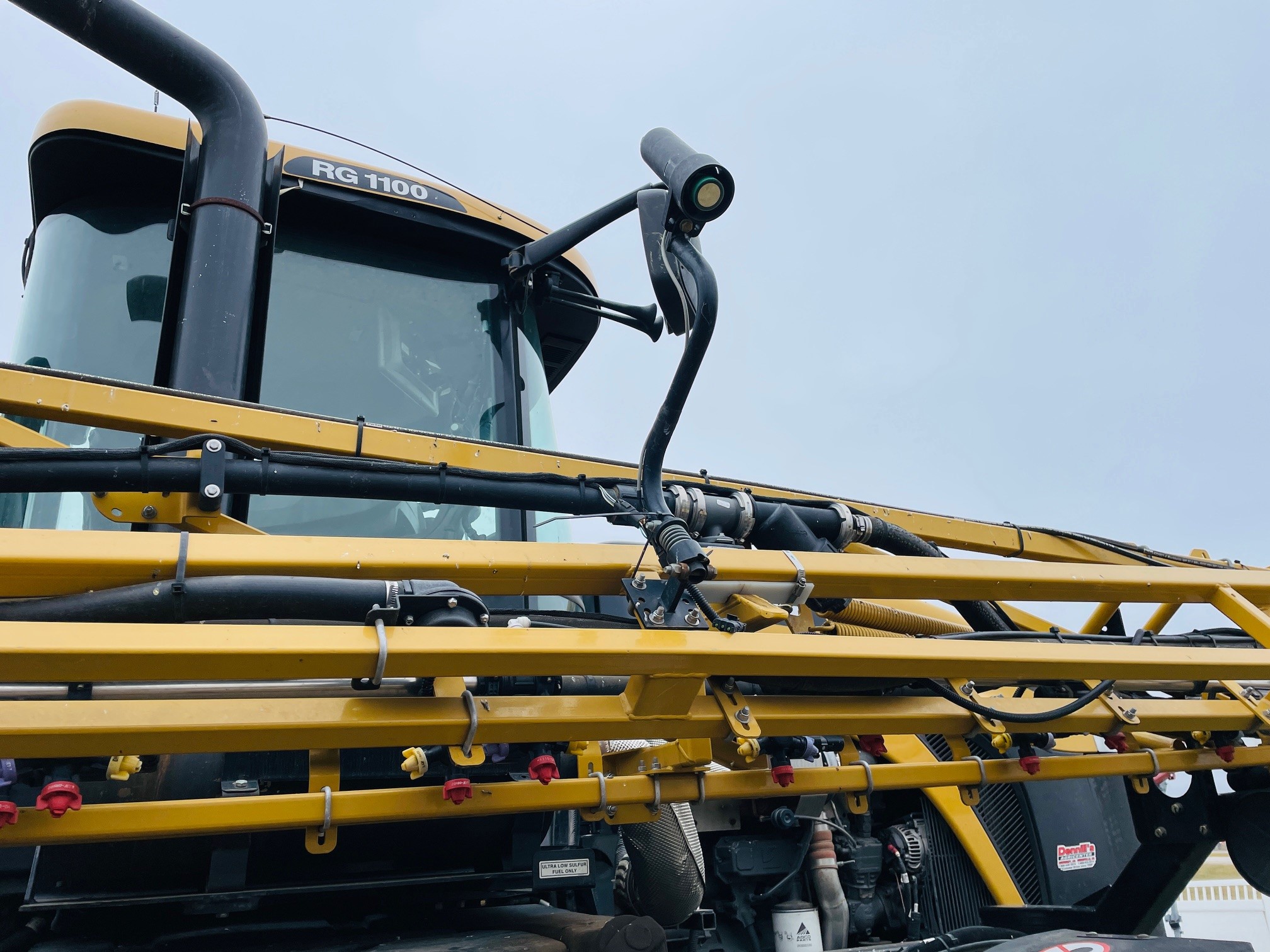 2012 RoGator RG1100 Sprayer