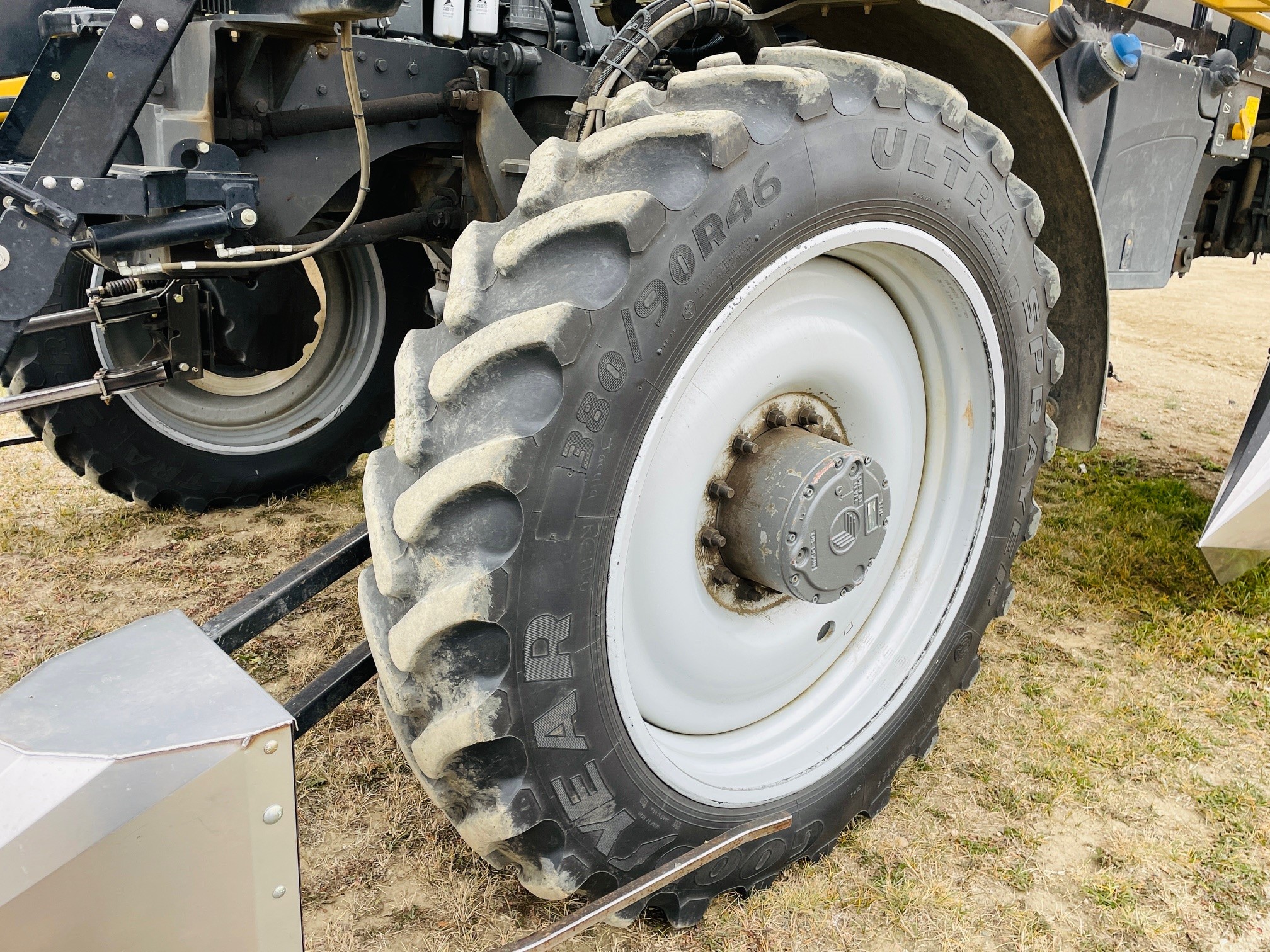 2012 RoGator RG1100 Sprayer