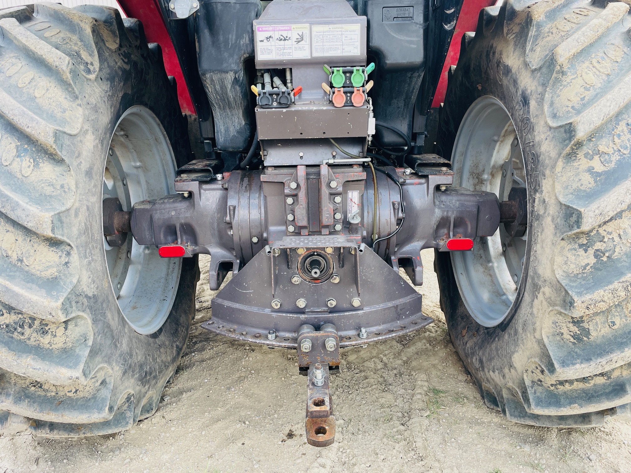 1997 Massey Ferguson 8140 Tractor Loader