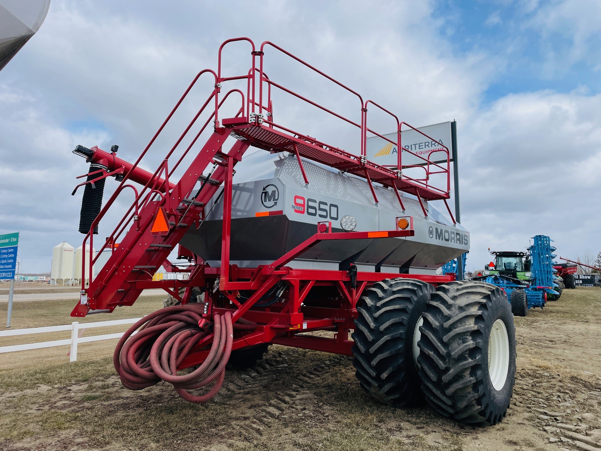 2017 Morris 9650 Air Tank/Cart