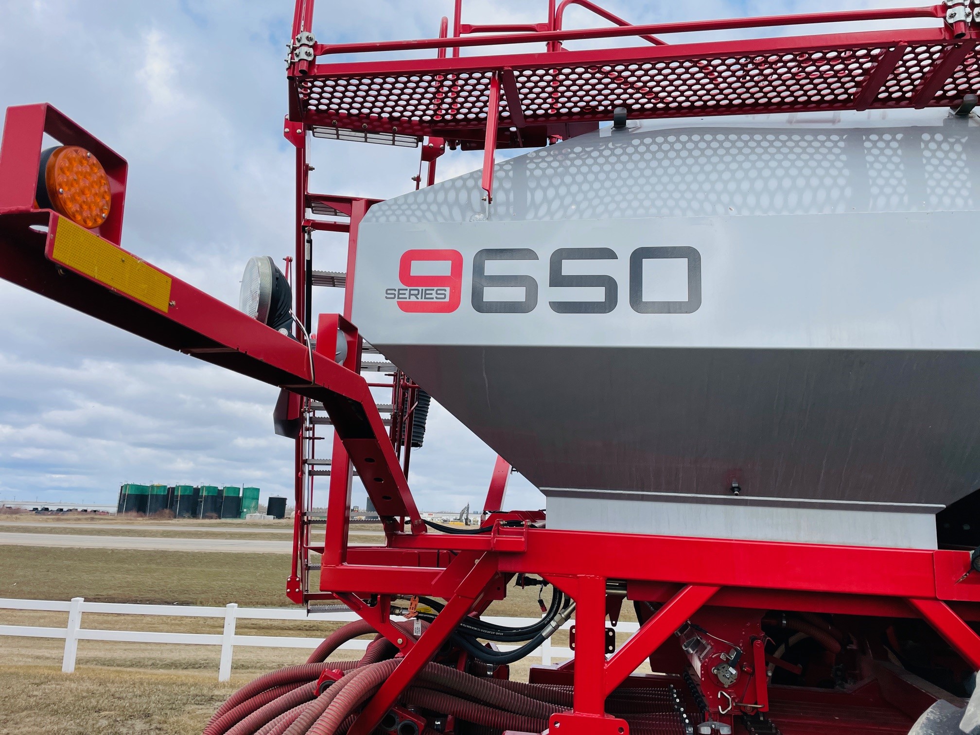 2017 Morris 9650 Air Tank/Cart