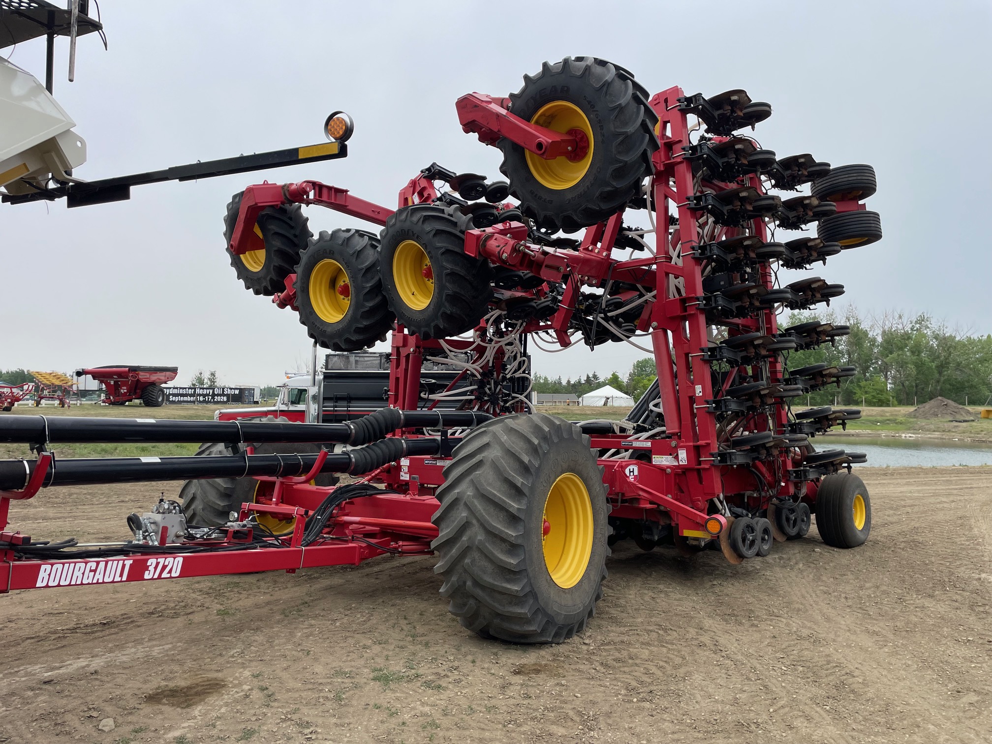 2018 Bourgault 3720-60 Air Drill
