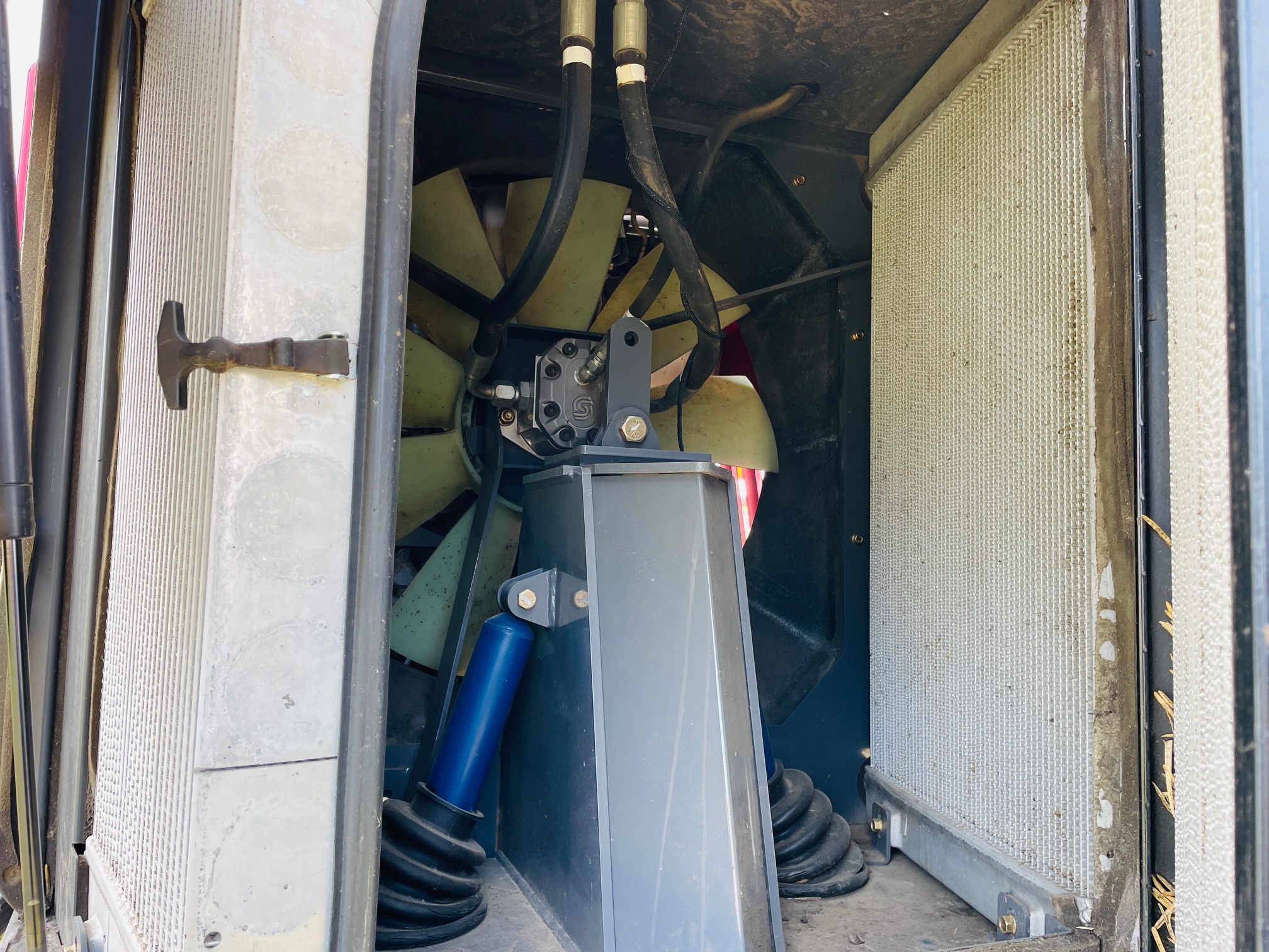 2012 Massey Ferguson WR9740 Swather