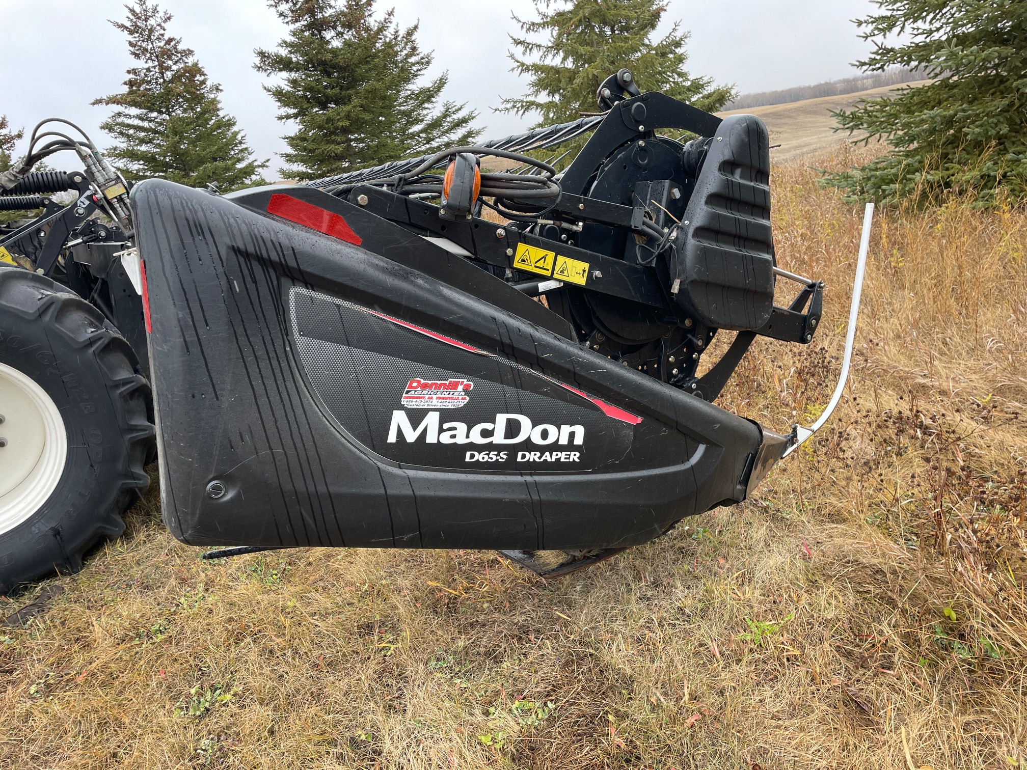 2014 MacDon M155 Swather