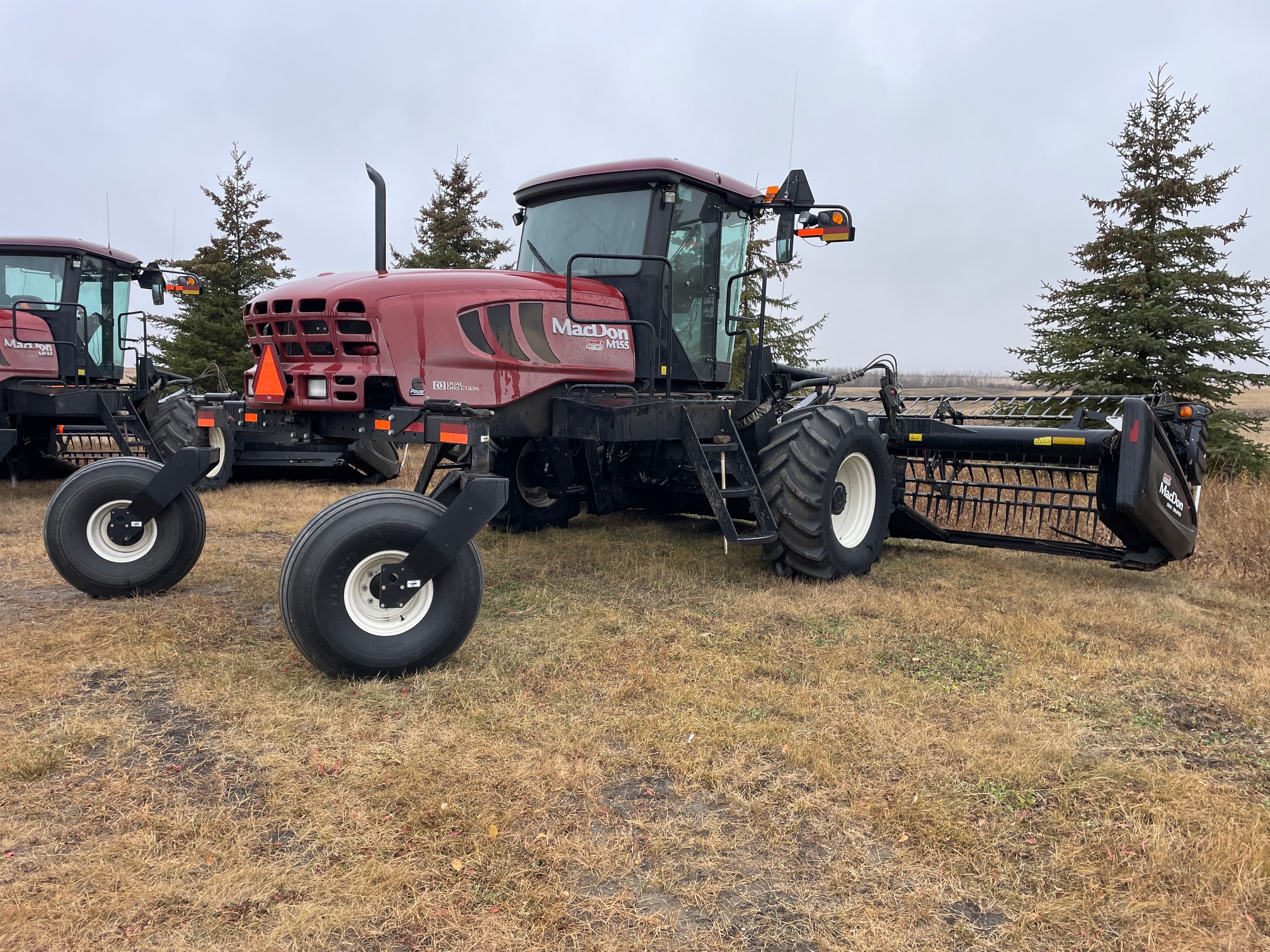 2014 MacDon M155 Swather