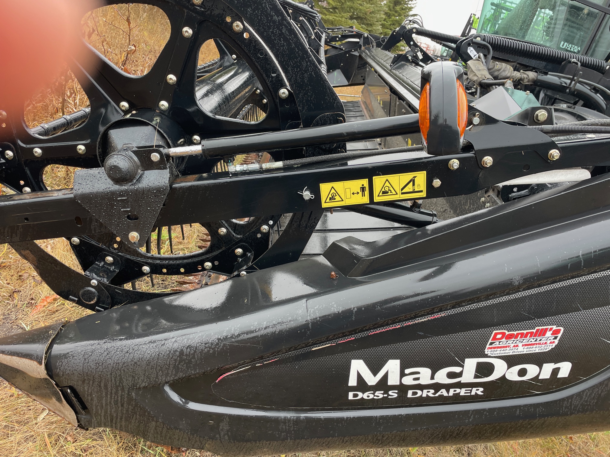 2014 MacDon M155 Swather