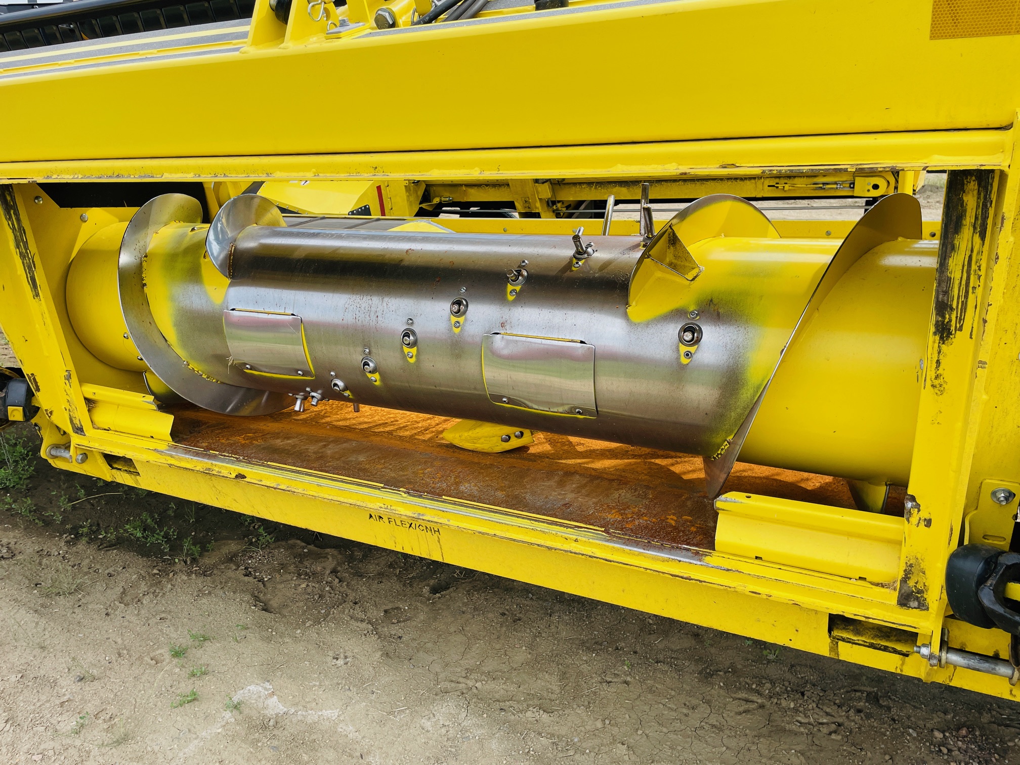 2016 Honey Bee AF236 Header