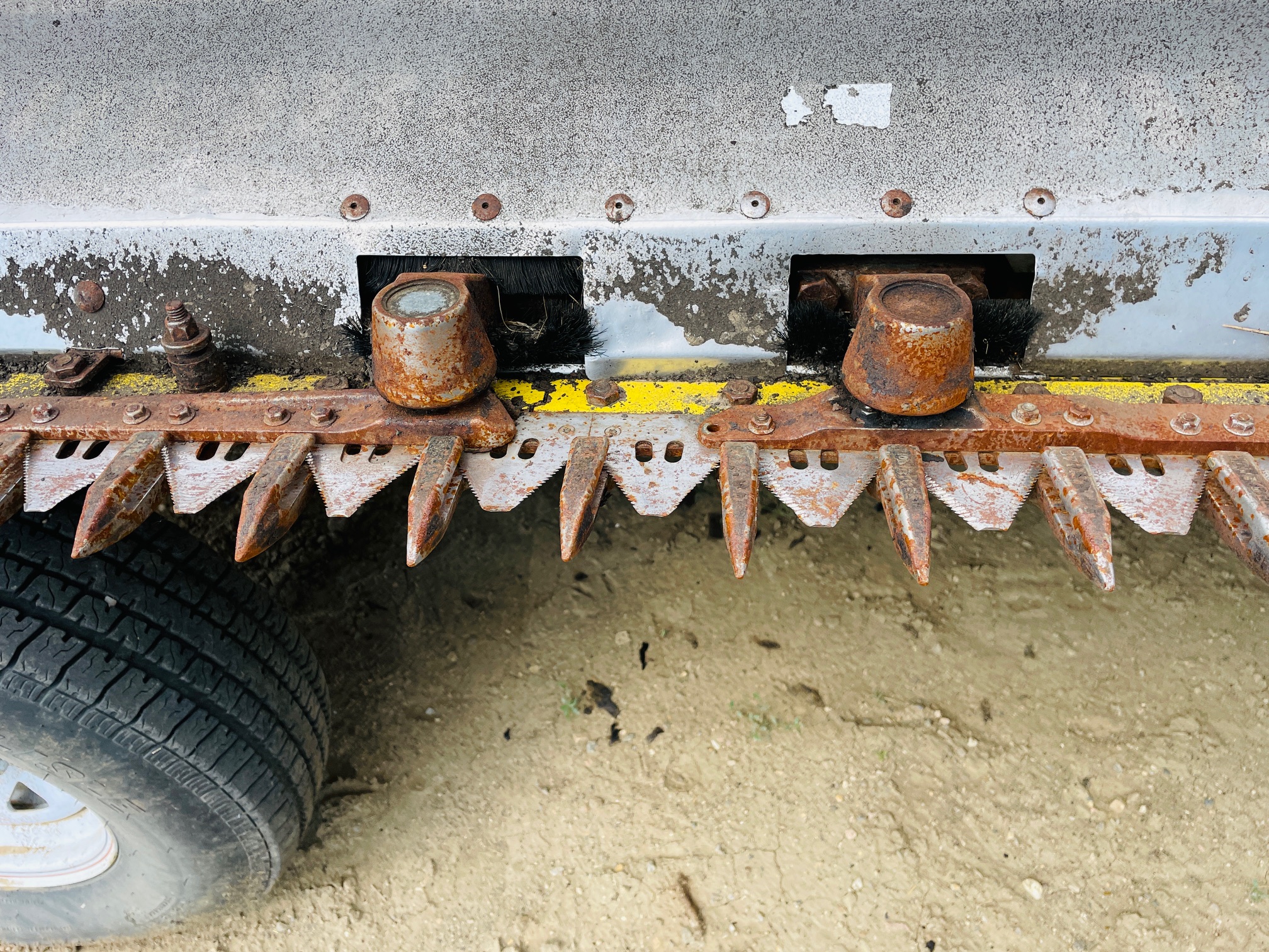 2016 Honey Bee AF236 Header