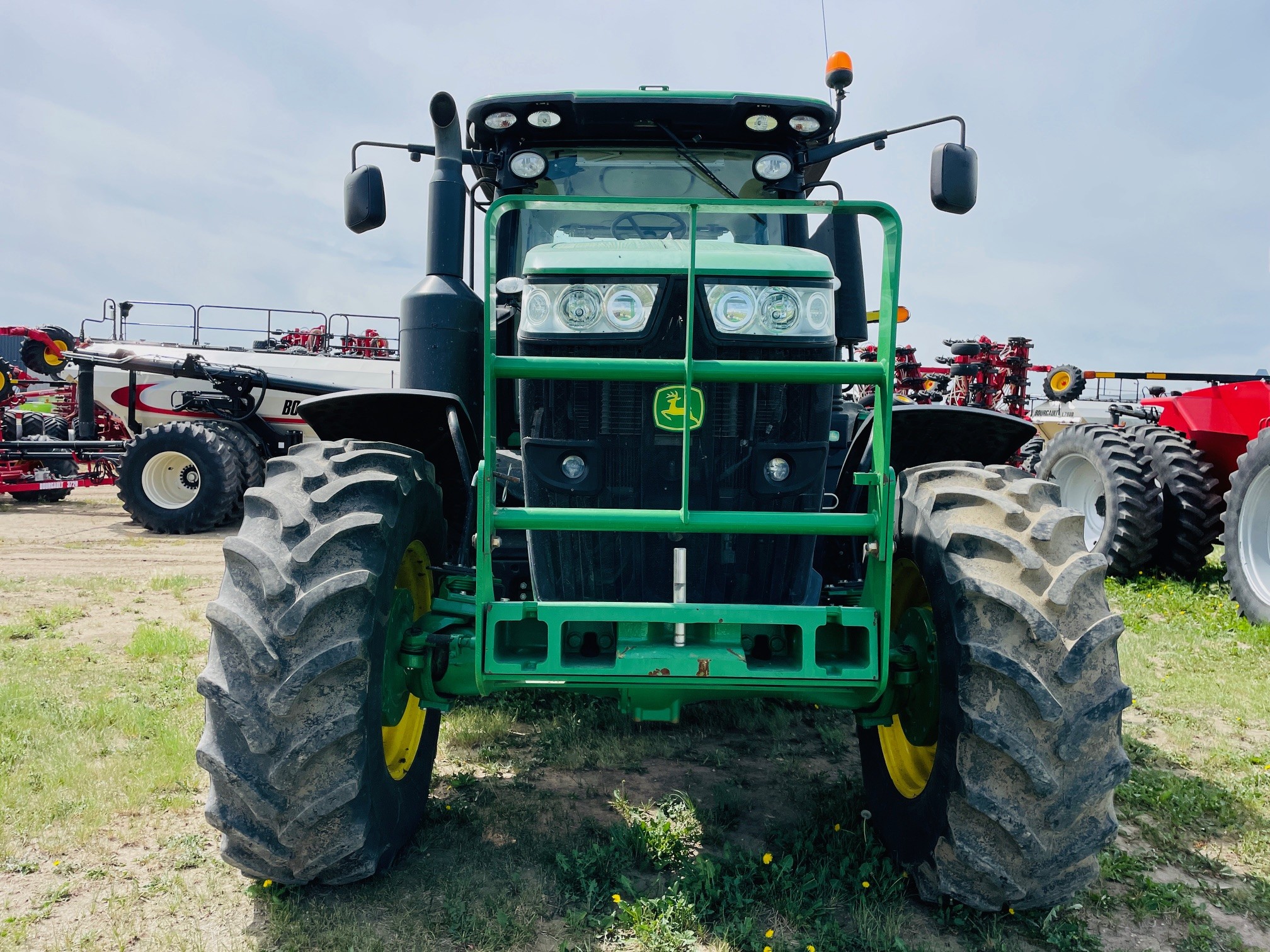 2014 John Deere 7210R Tractor