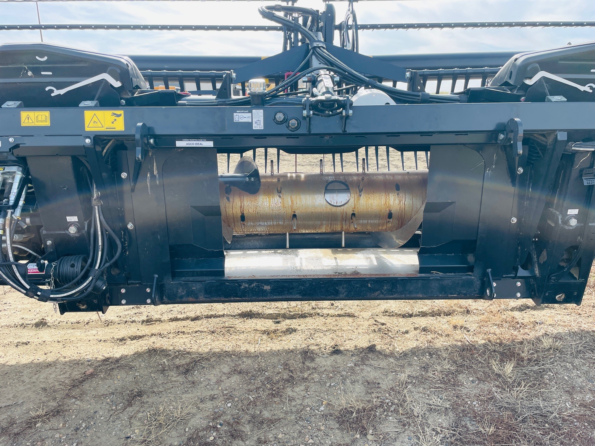 2022 MacDon FD135 Header Draper