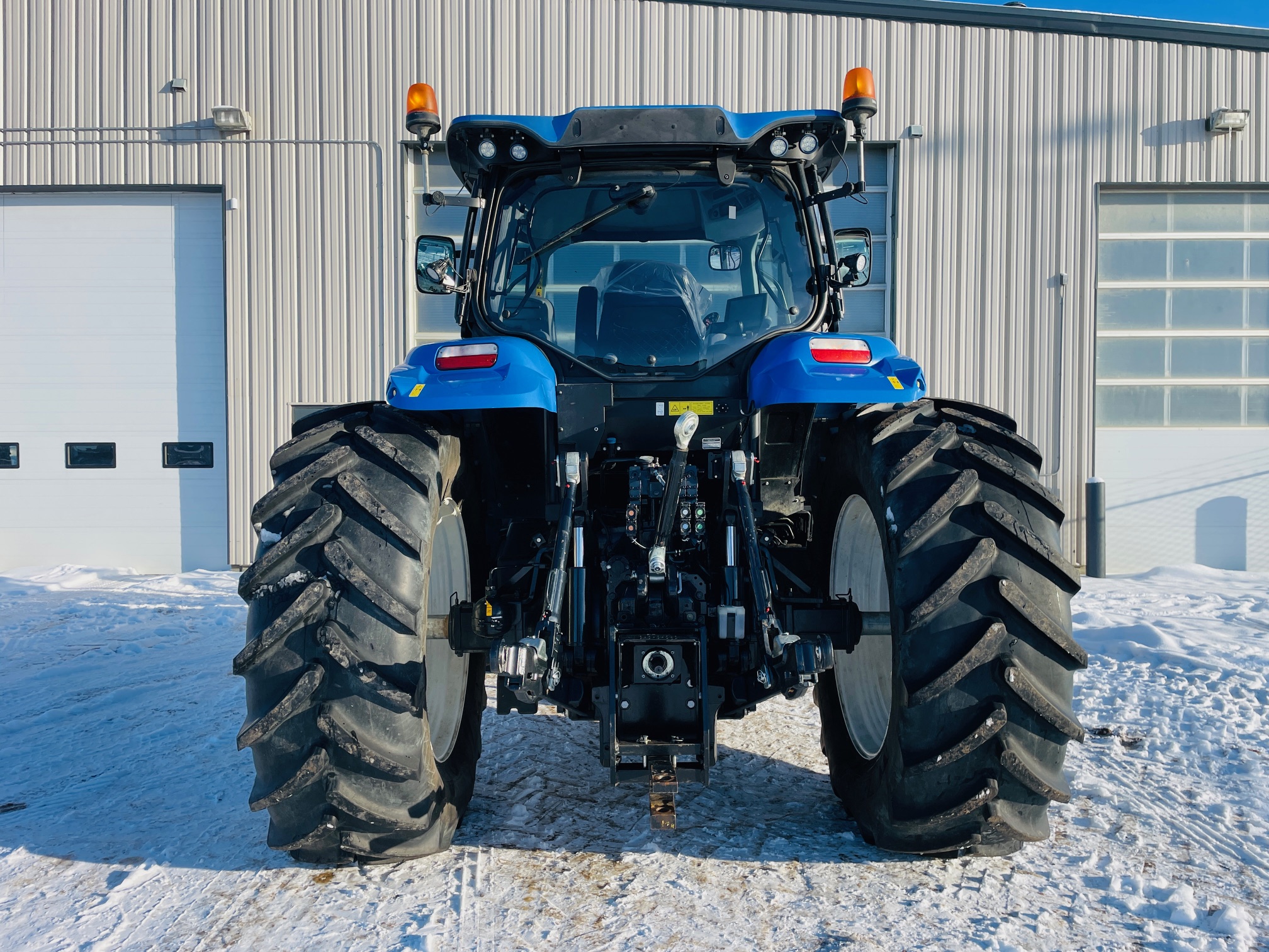 2021 New Holland T7.230 Tractor Loader