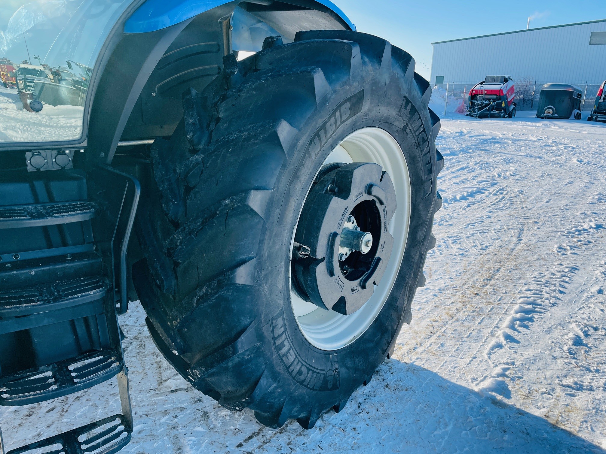 2021 New Holland T7.230 Tractor Loader