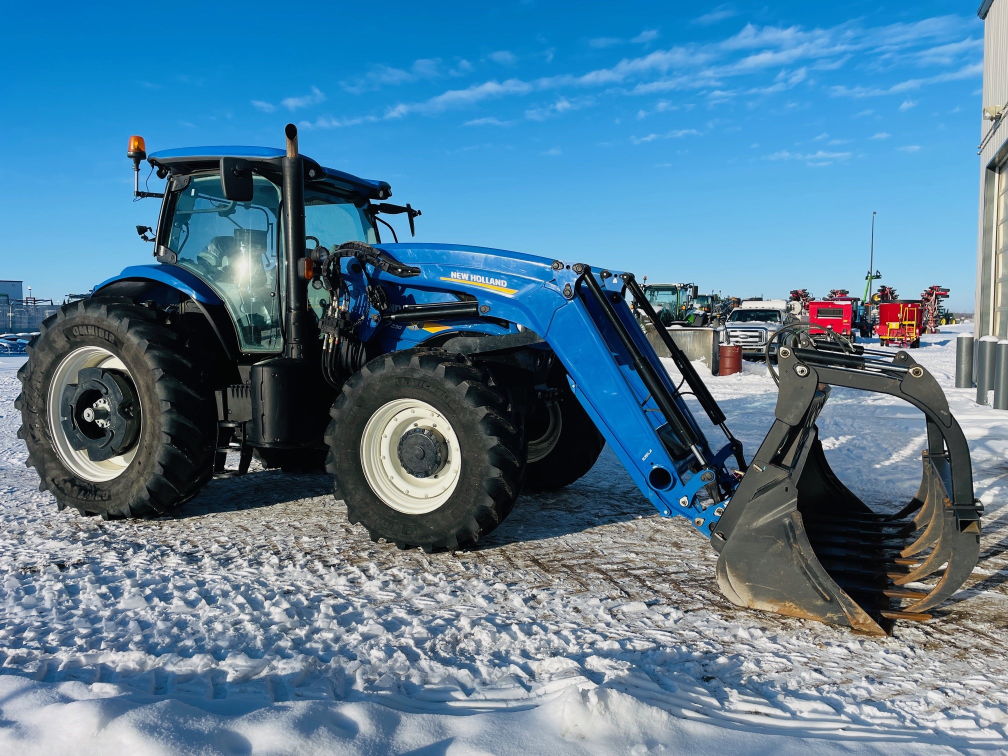 2021 New Holland T7.230 Tractor Loader