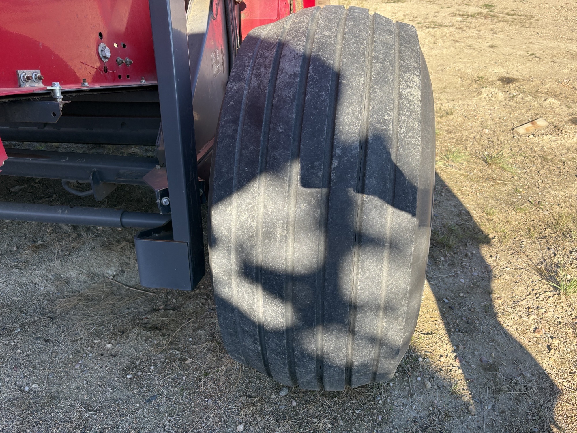 2016 Massey Ferguson 2956A Baler/Round