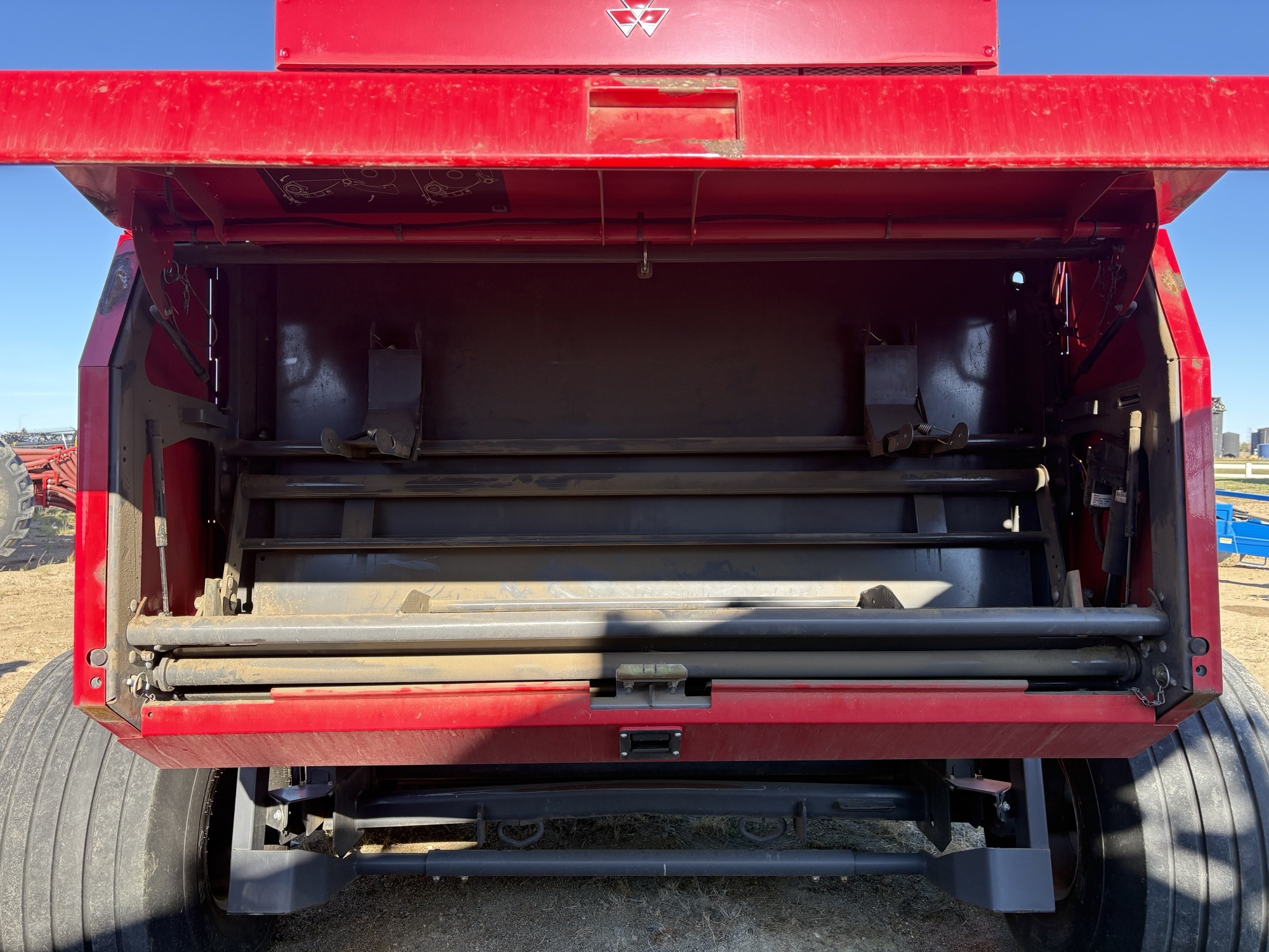 2016 Massey Ferguson 2956A Baler/Round