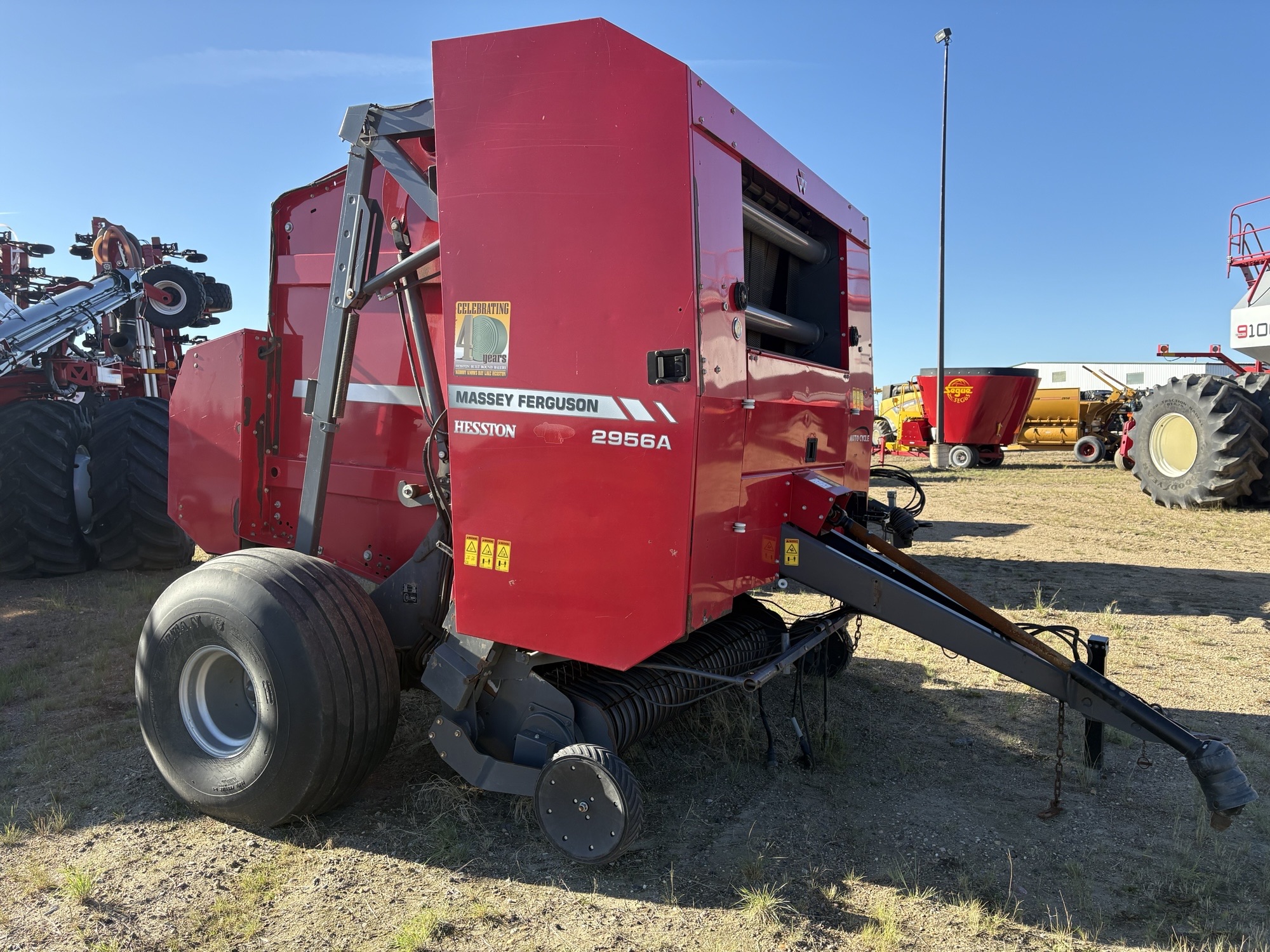 2016 Massey Ferguson 2956A Baler/Round