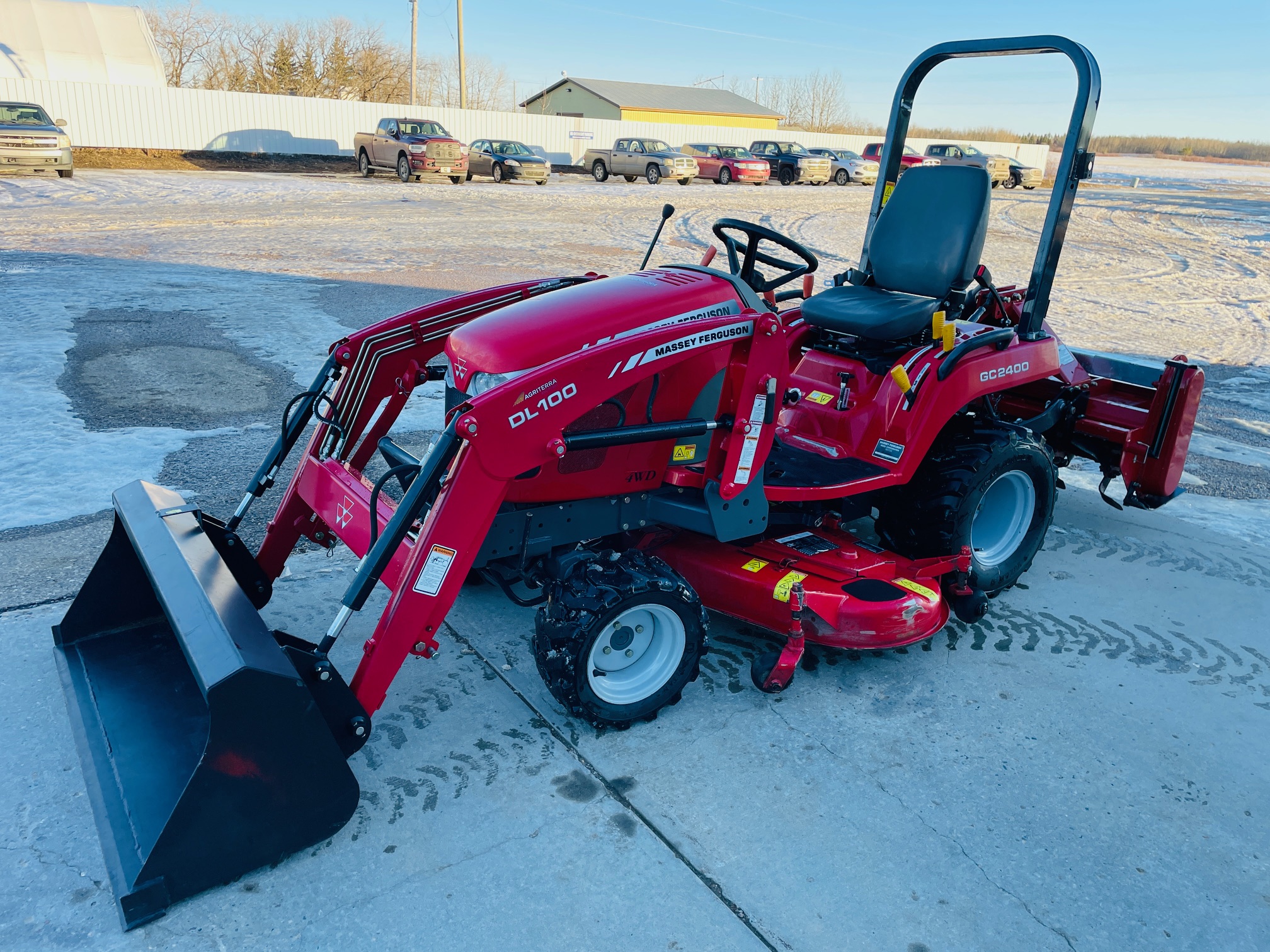 2012 Massey Ferguson GC2400L Tractor Compact