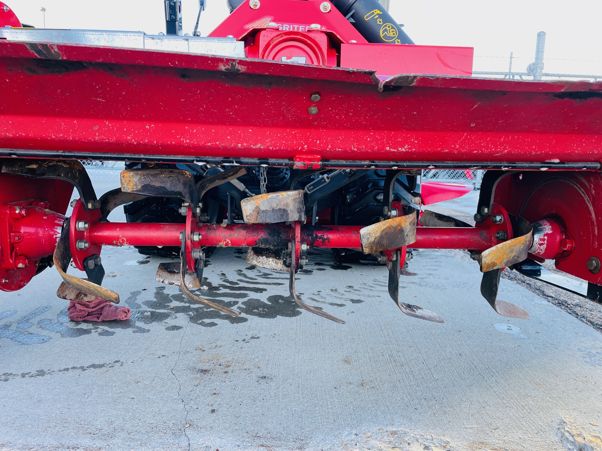 2012 Massey Ferguson GC2400L Tractor Compact