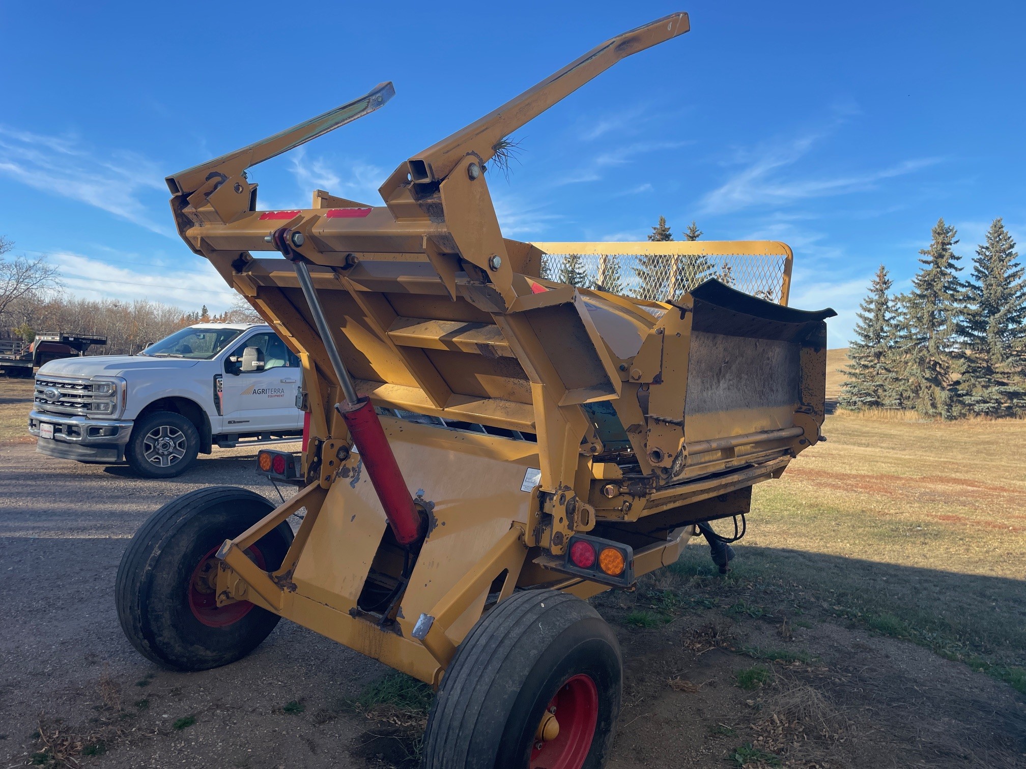 2015 Haybuster 2660 Bale Processor
