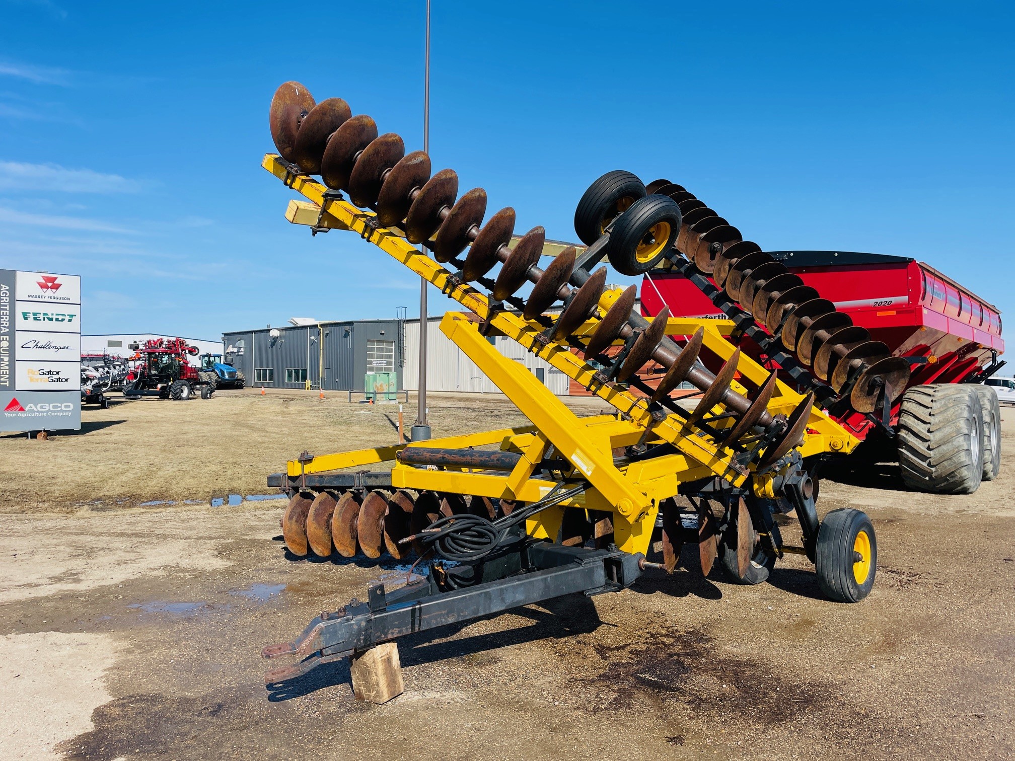 1987 Ezee-On 1600 Disk Tandem