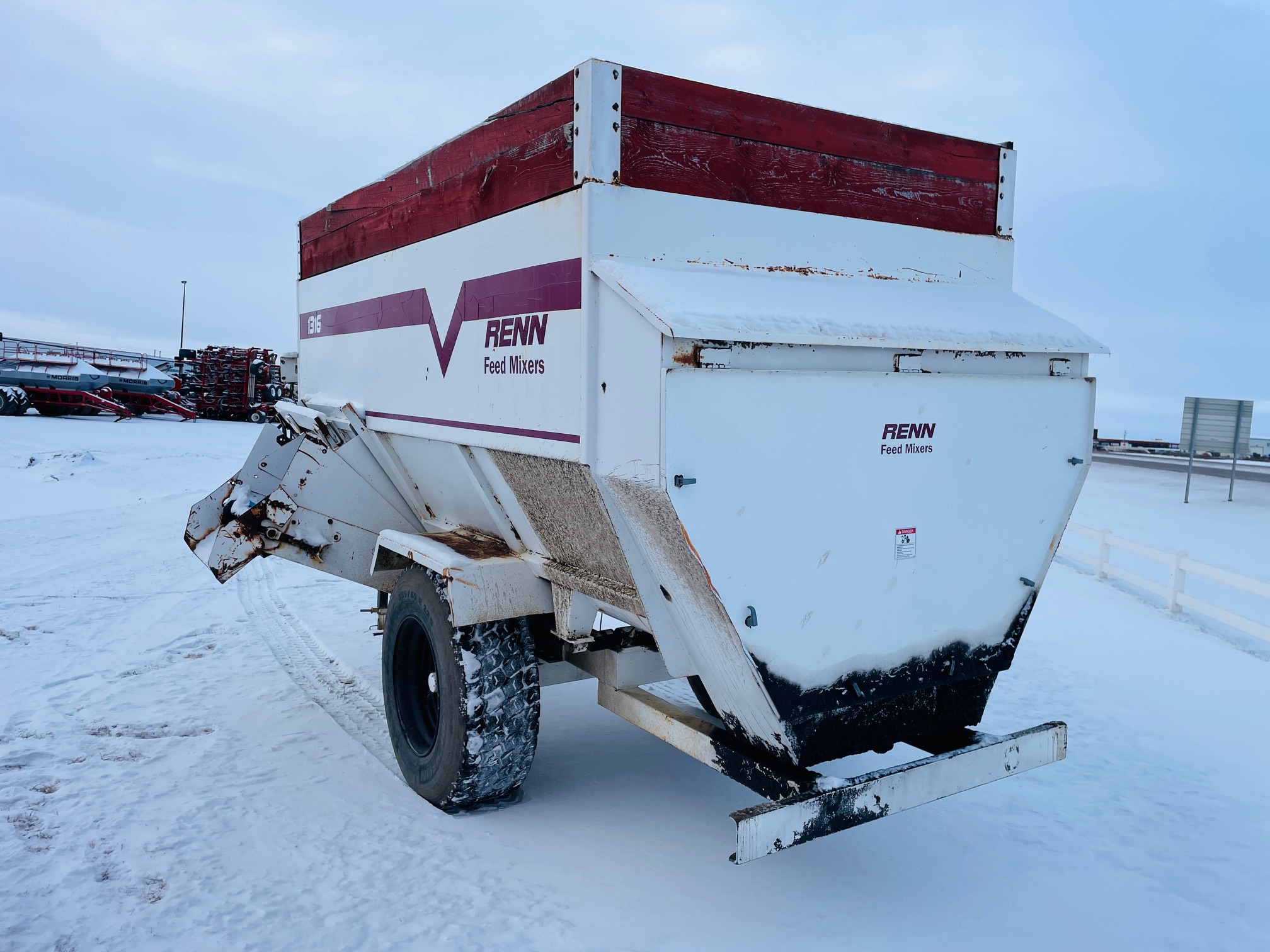 Renn Mill 1316 Vertical Feed Mixer