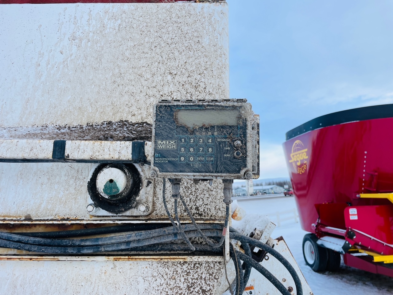 Renn Mill 1316 Vertical Feed Mixer