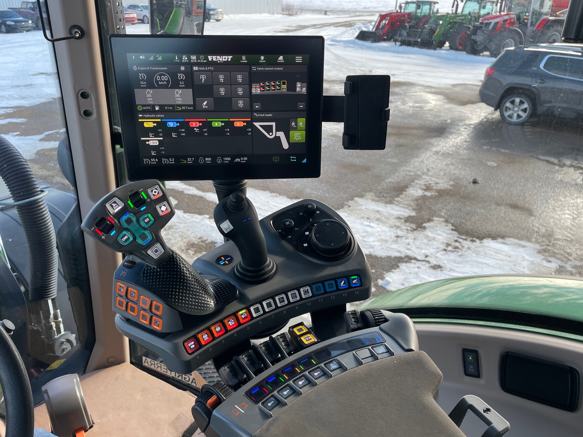 2022 Fendt 718G6 Tractor